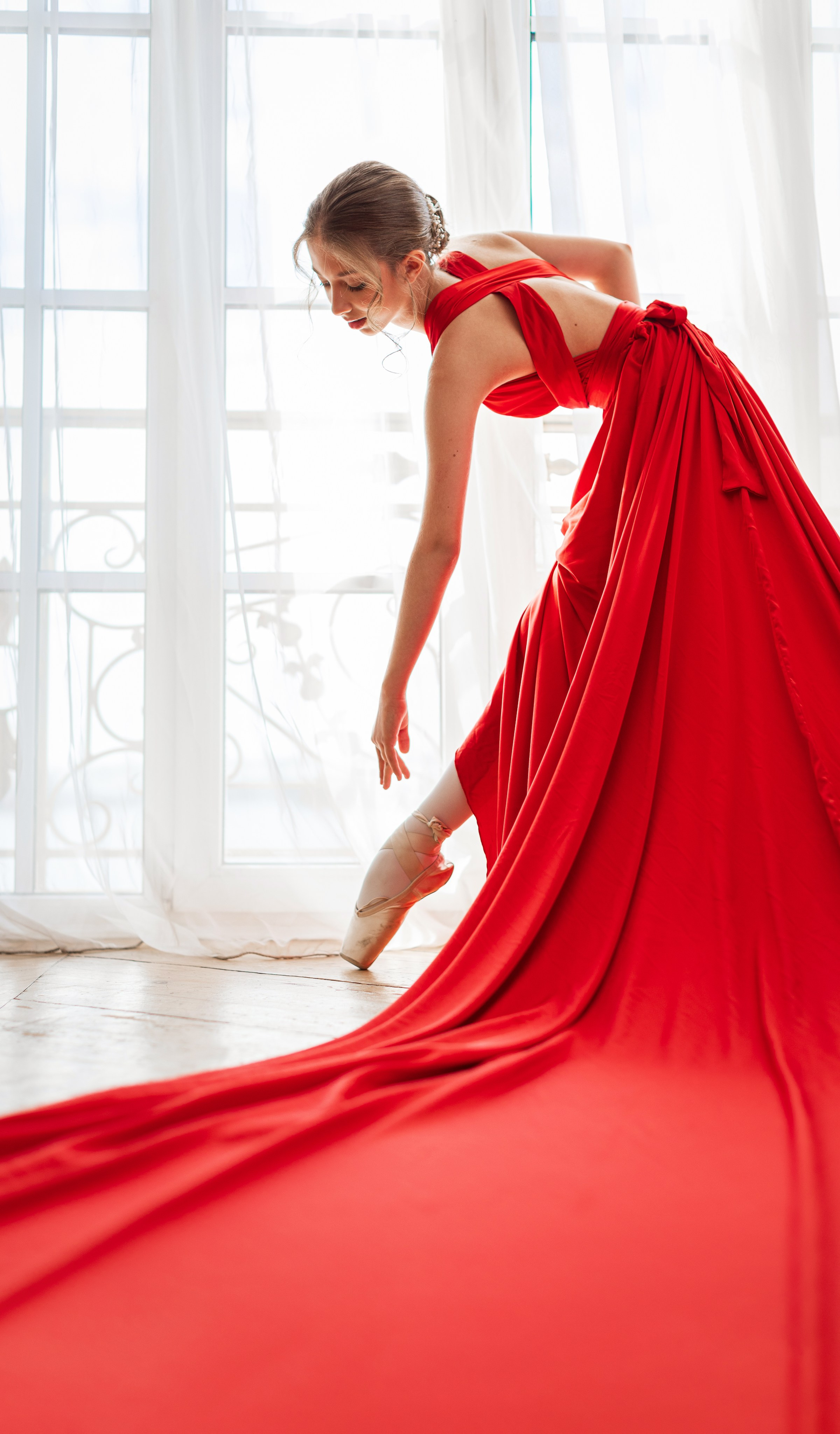 Платье «Летящее» напрокат бесплатно. Балетный фотограф Алина Ханько — Душа Балета