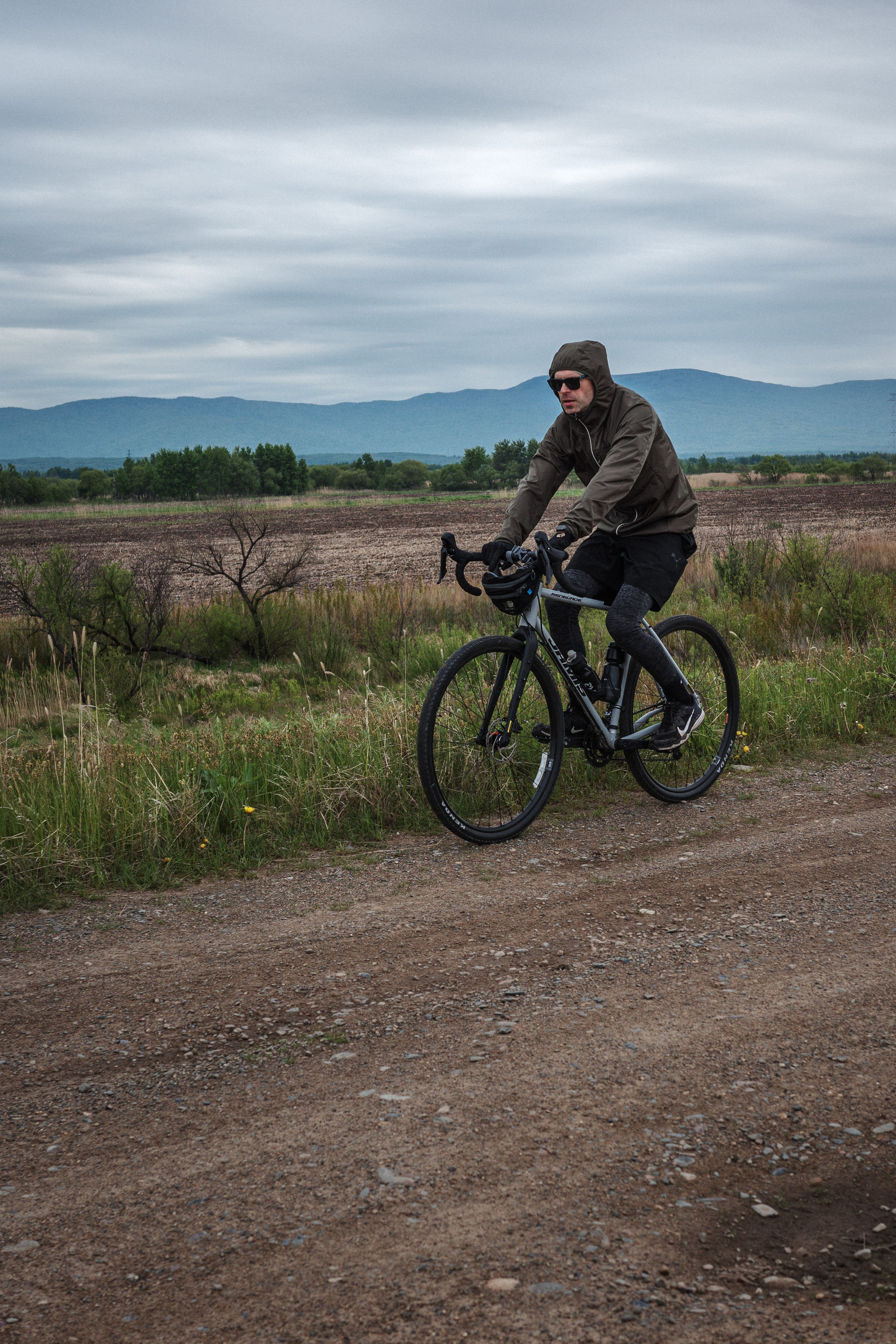 С Димой Уссурийский остров. Фото журналист