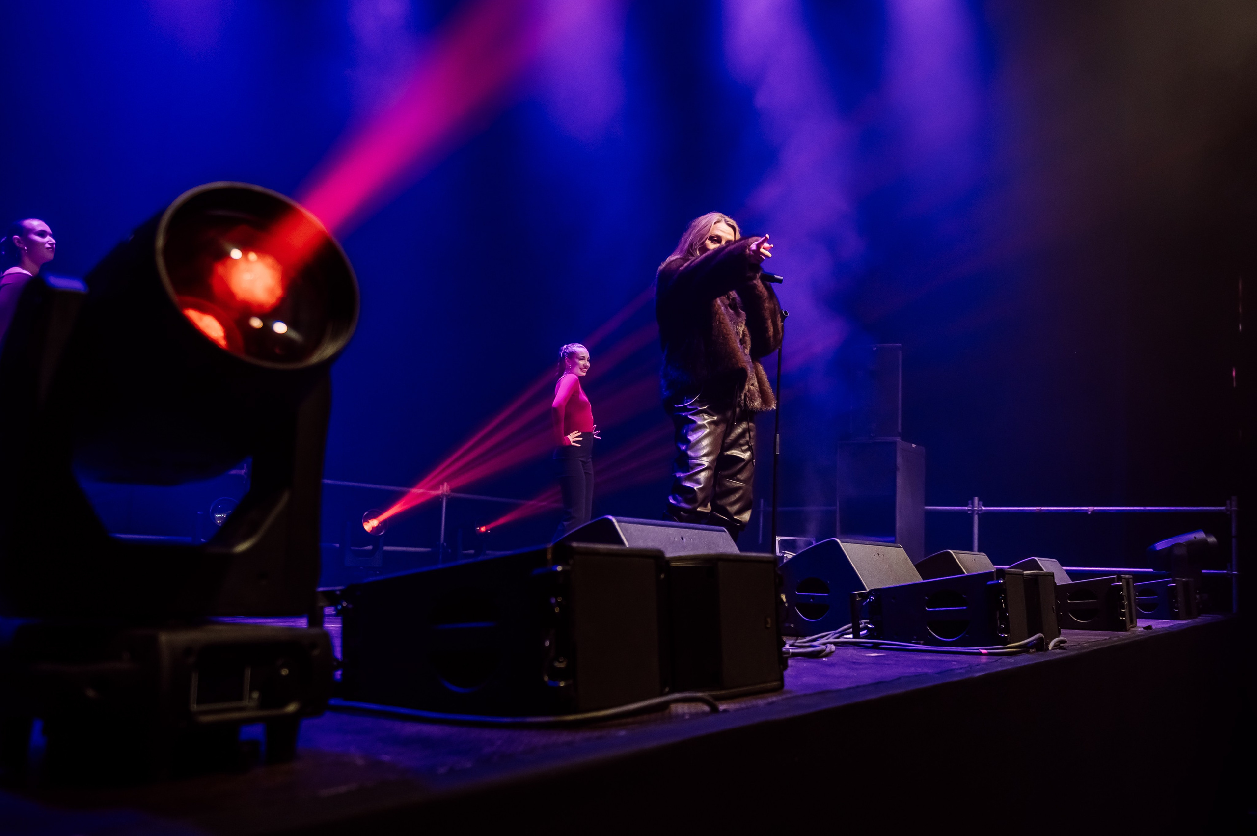 Дискач 90-х в Кемерово, СРК Арена. Детский фотограф, семейный фотограф и репортажи в Кемерово
