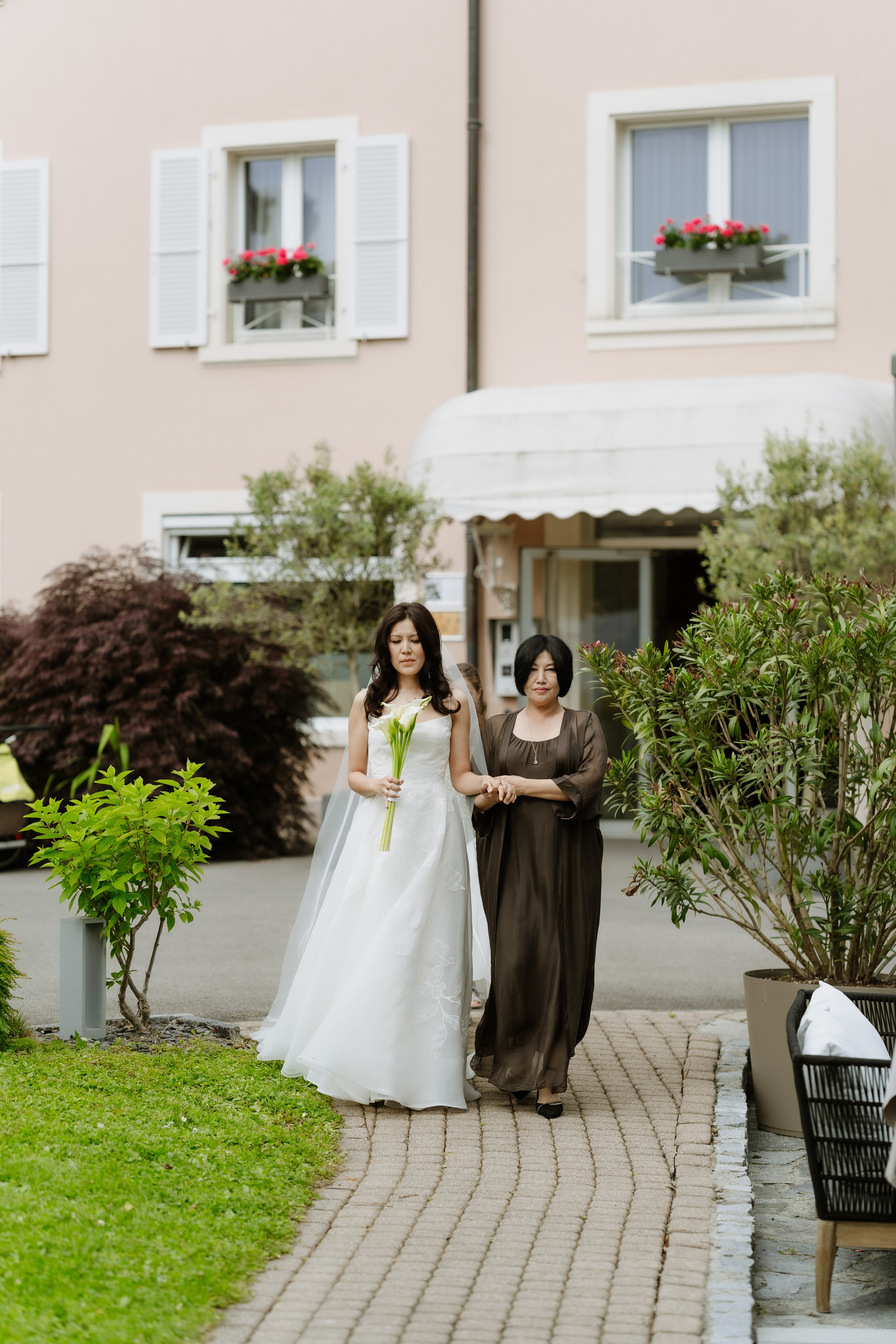 Altynay & Raphaёl | Vevey. Photographe de Mariage Professionnelle — Genève & Suisse Romande | Tanya Creator