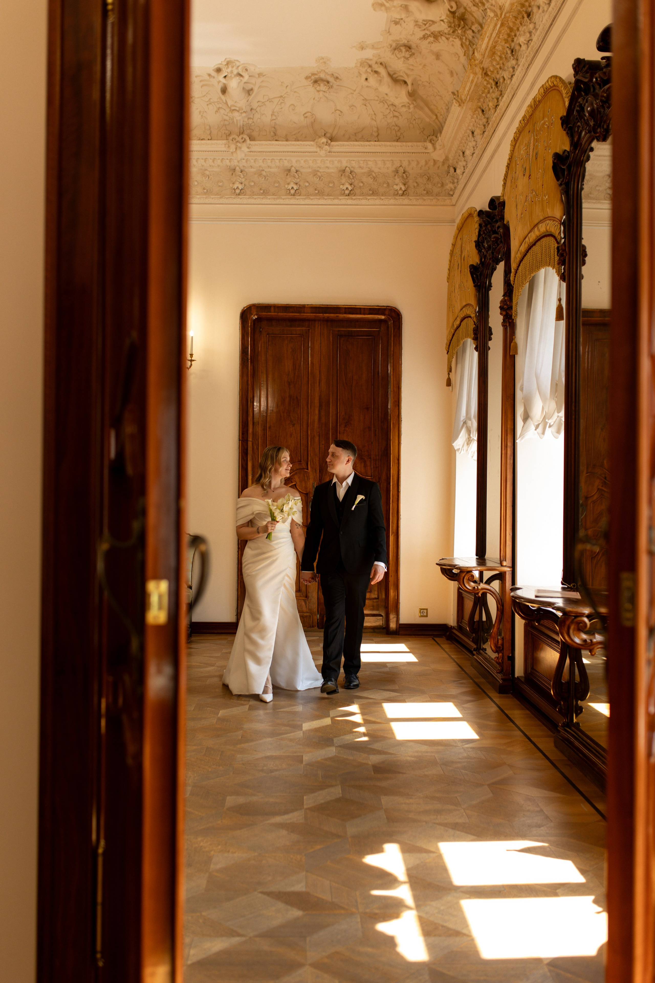 Вера и Павел, усадьба Зубовых. Свадебный фотограф Алена Полянская