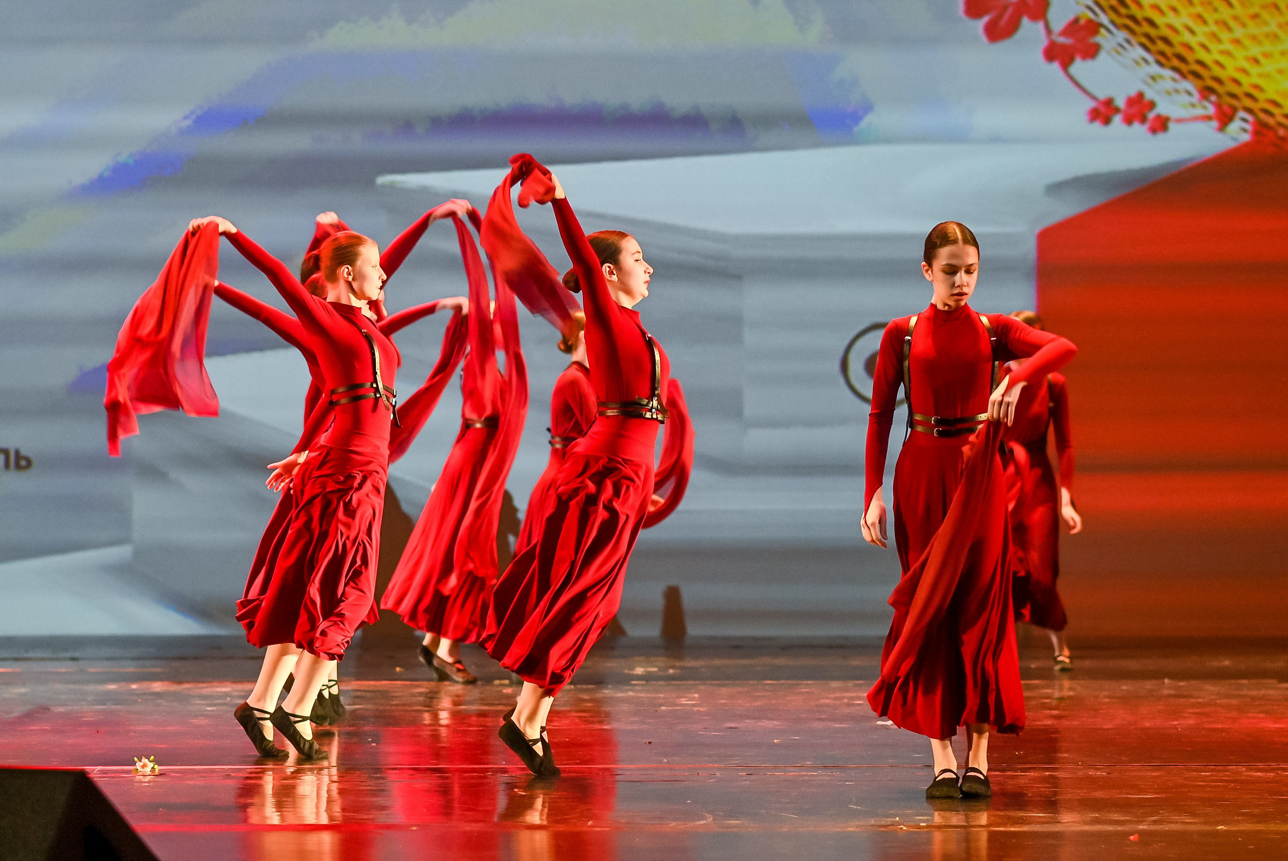 23 апреля, часть 3, БКЗ Октябрьский, г. Санкт-Петербург. Золотое яблочко