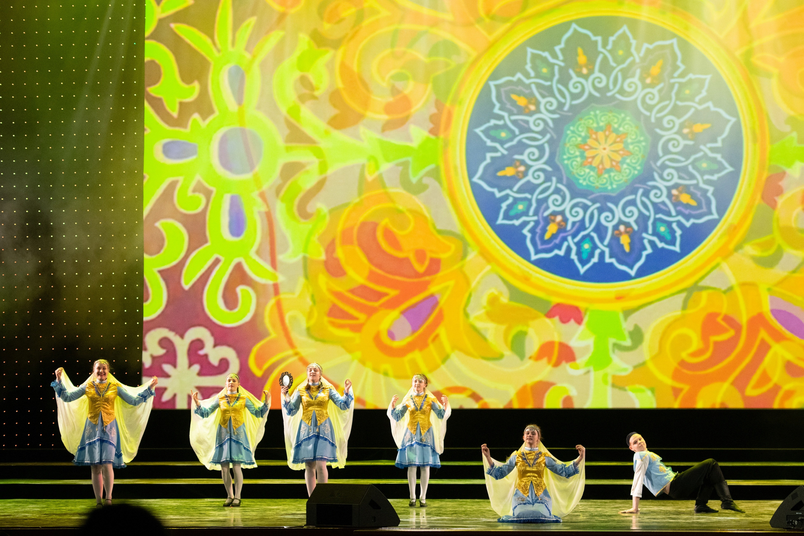 2 февраля, концерт Таланты России, Кремлевский Дворец. Золотое яблочко