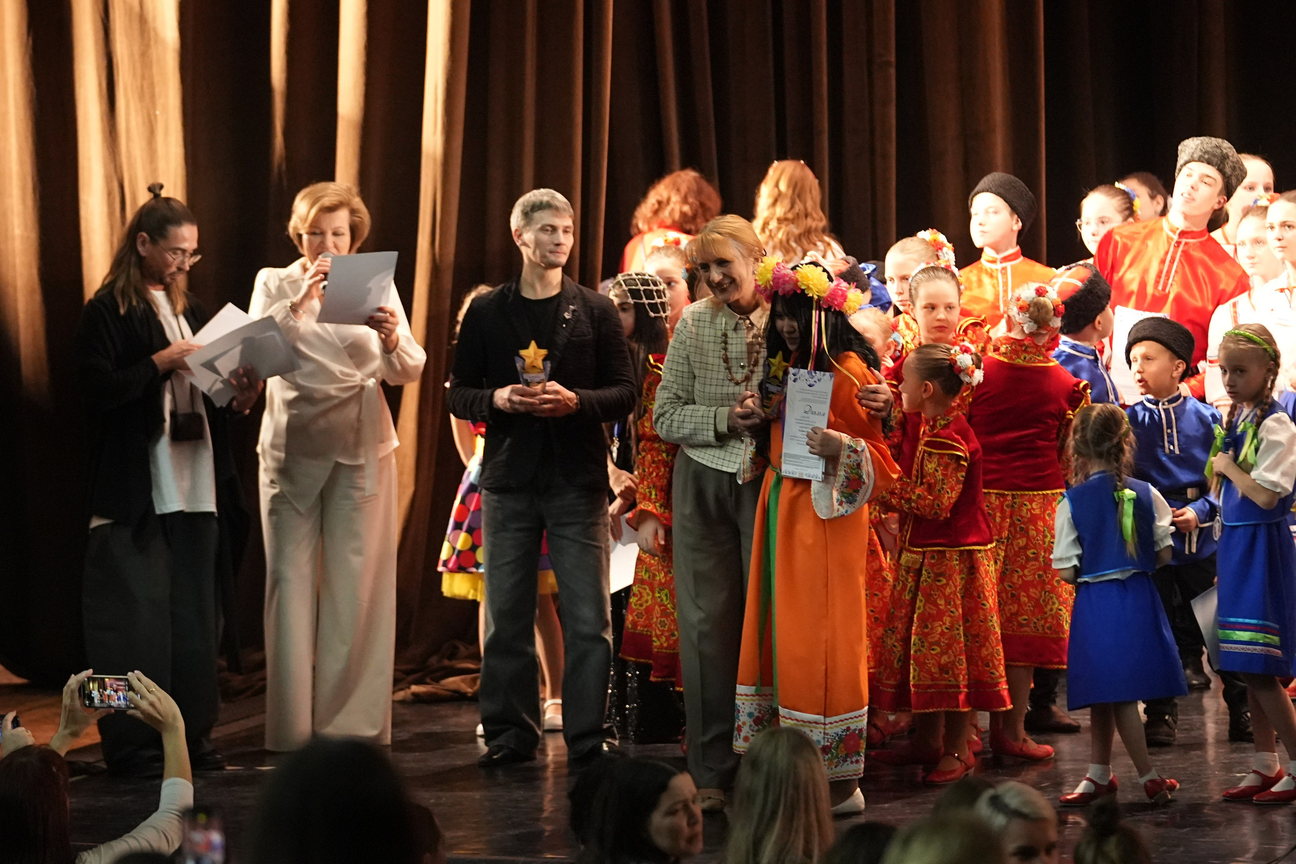 7 декабря, блок 2, г. Москва. Золотое яблочко