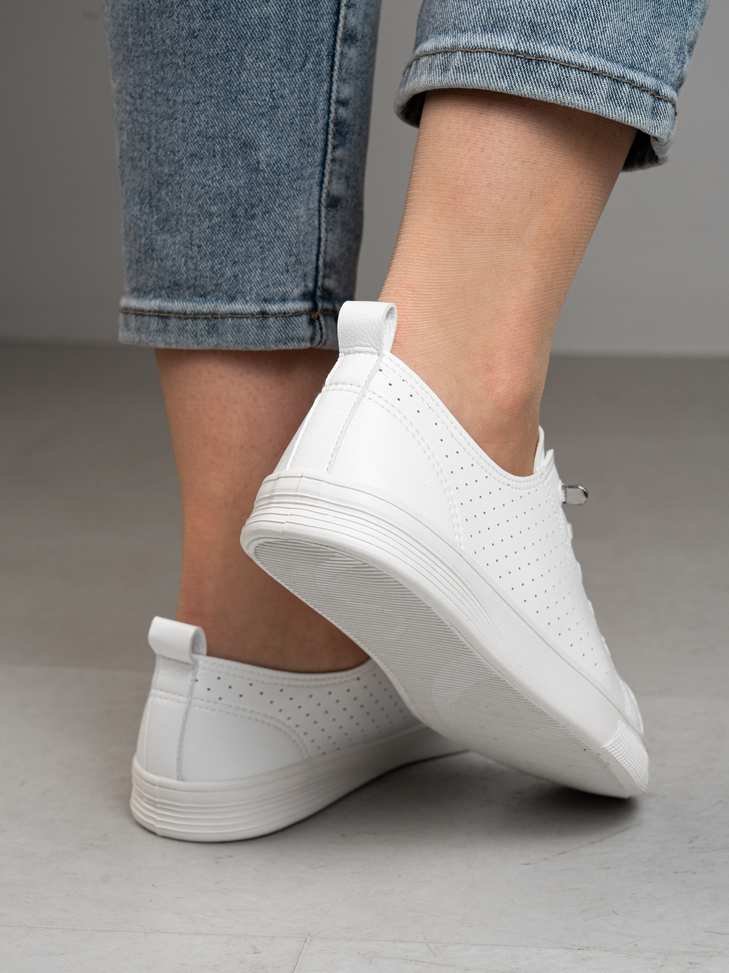 Фотосъемка обуви для Маркетплейсов. Фотограф в городе Владимир