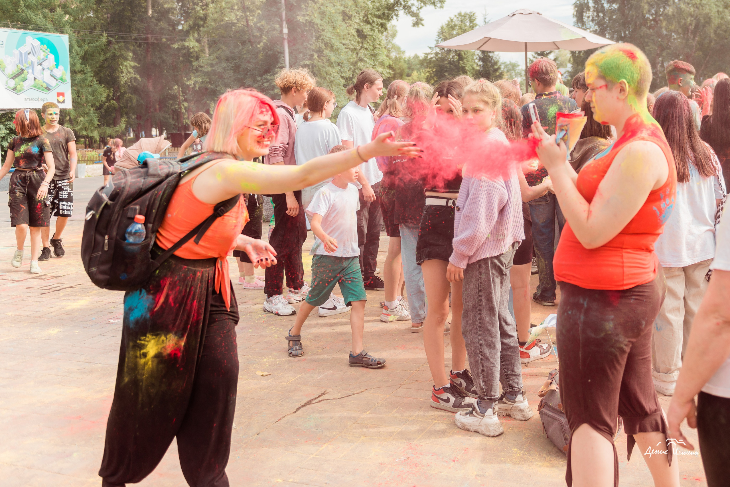 Краски Холи в Комсомольском Парке 2023. Детский фотограф, семейный фотограф и репортажи в Кемерово