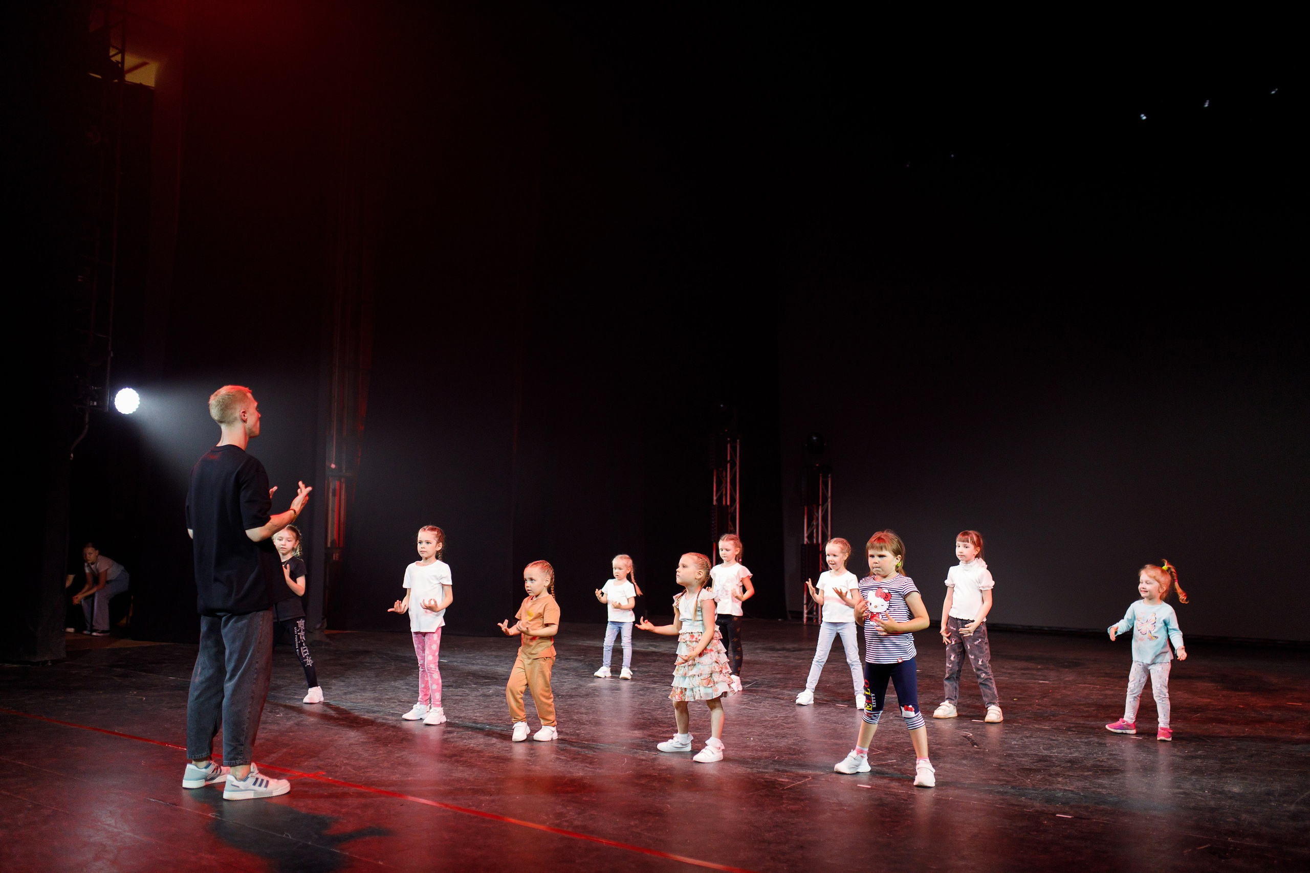 Отчётный концерт TODES Пермь. Фотограф Дмитрий Молчанов | Фотограф Пермь | Фотограф