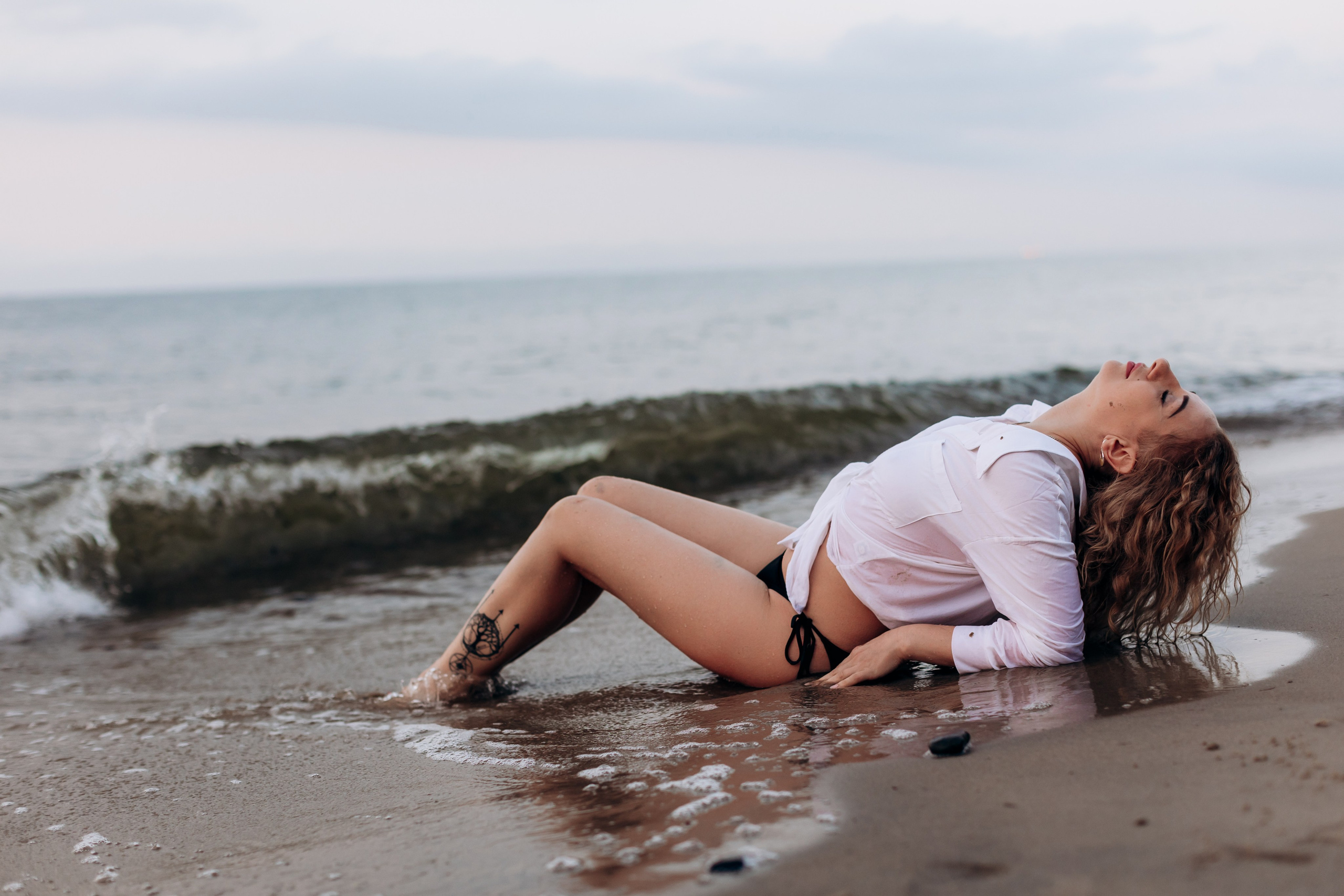 Подруги Отрадное море лето закат. Фотограф в Калининграде свадебная фотография, репортажная, фотосессии