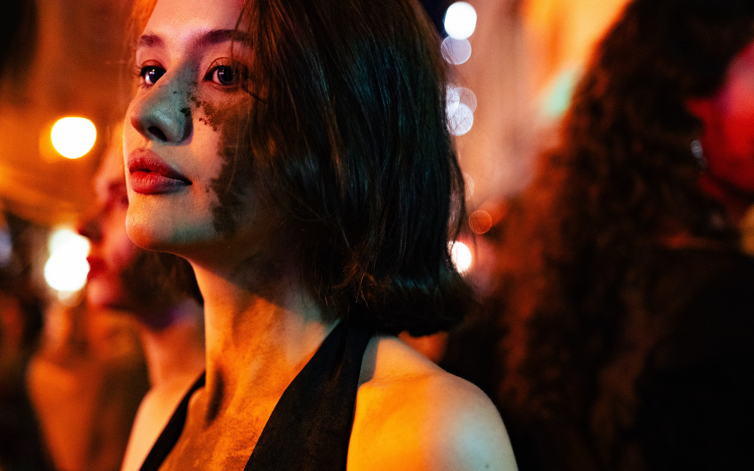 Репортажная съёмка. Диана — портретный фотограф. Снимаю по всему миру