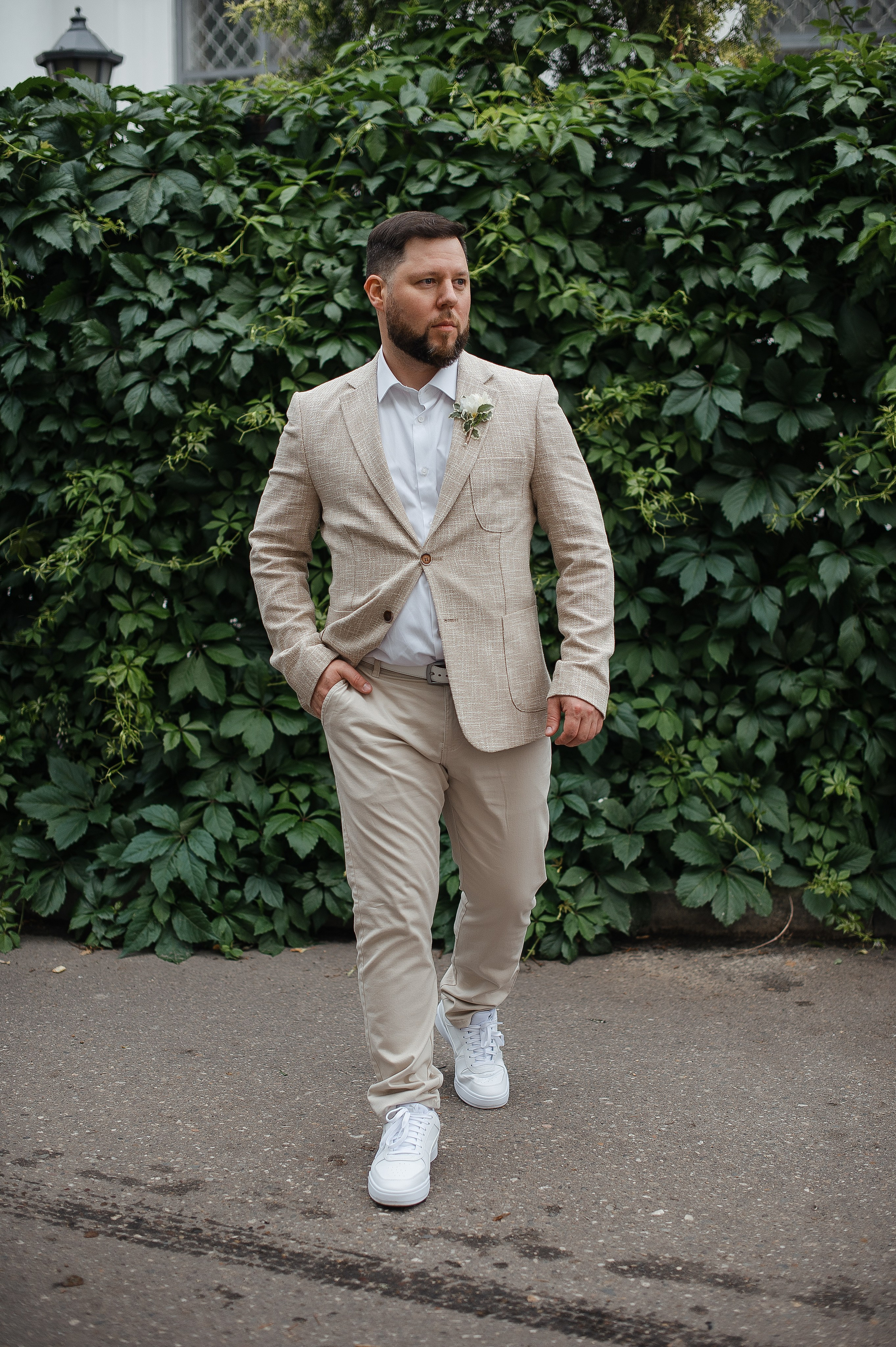 Свадебная фотосессия по историческому центру города Ярославль. Свадебный фотограф в Ярославле Денис Медоваров