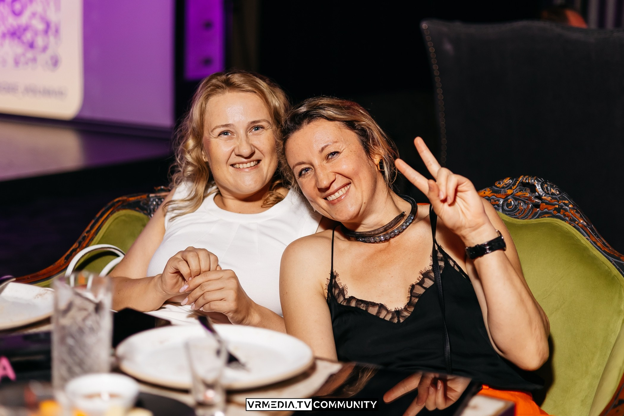 Караоке-бар «Volna»: Золотые 2000-е