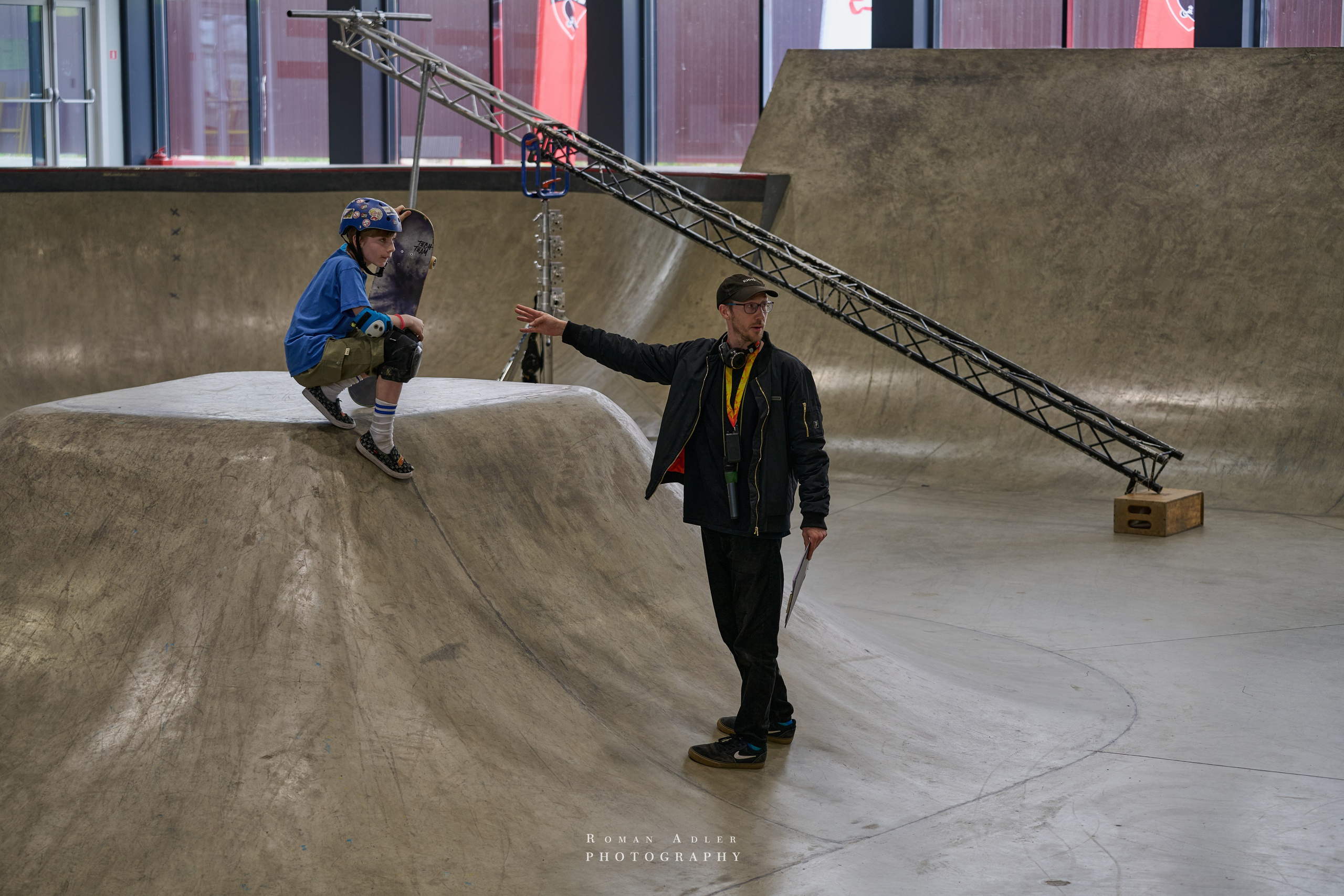 Репортаж со съёмок фильма «Своя в доску». Фотограф Роман Адлер