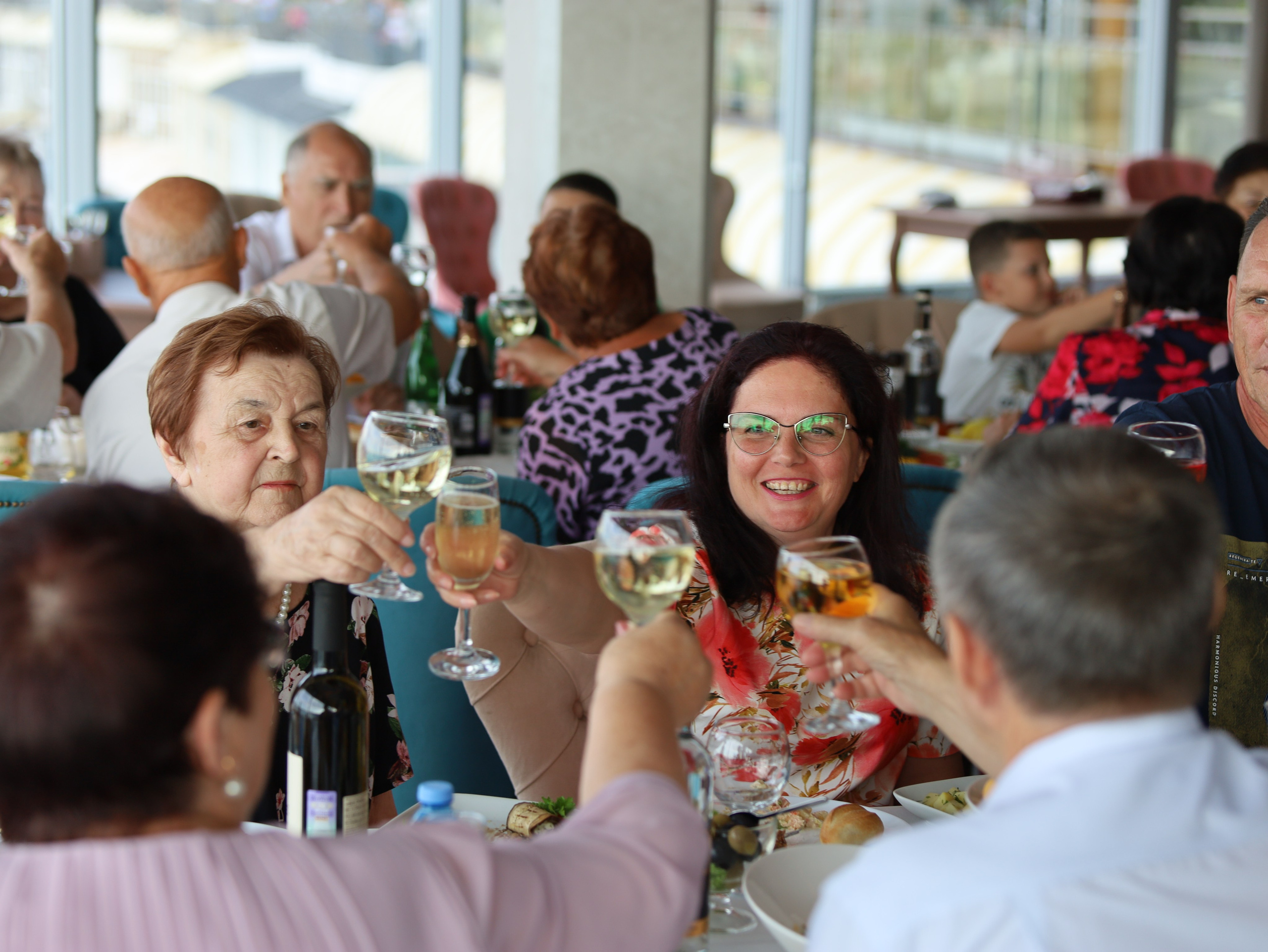 Золотая свадьба «Капитан». Репортажный фотограф Анапа