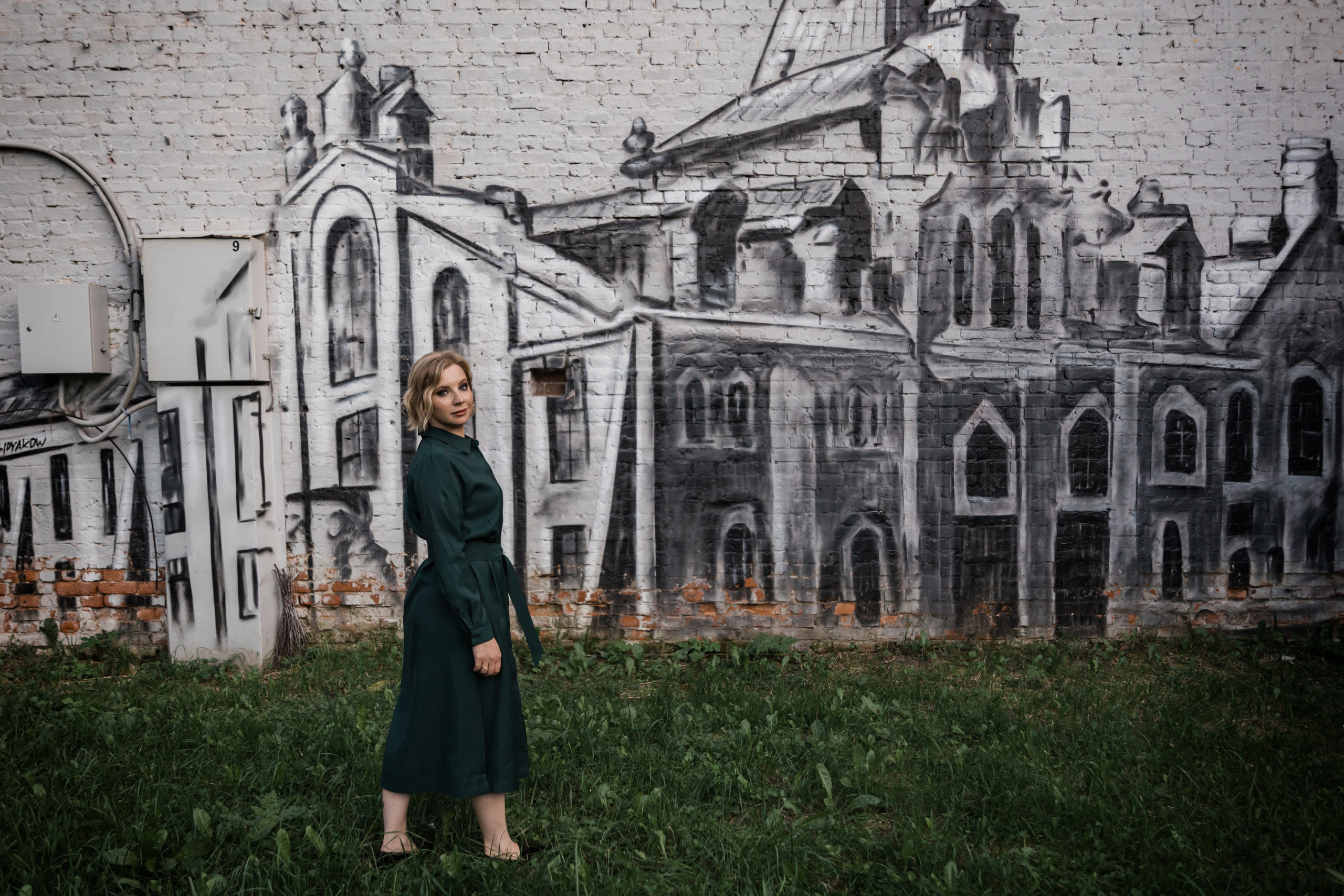 КАРТИНКИ С ВЫСТАВКИ. ФОТОИСТОРИЯ. ПОЙМАТЬ УСКОЛЬЗАЮЩУЮ КРАСОТУ