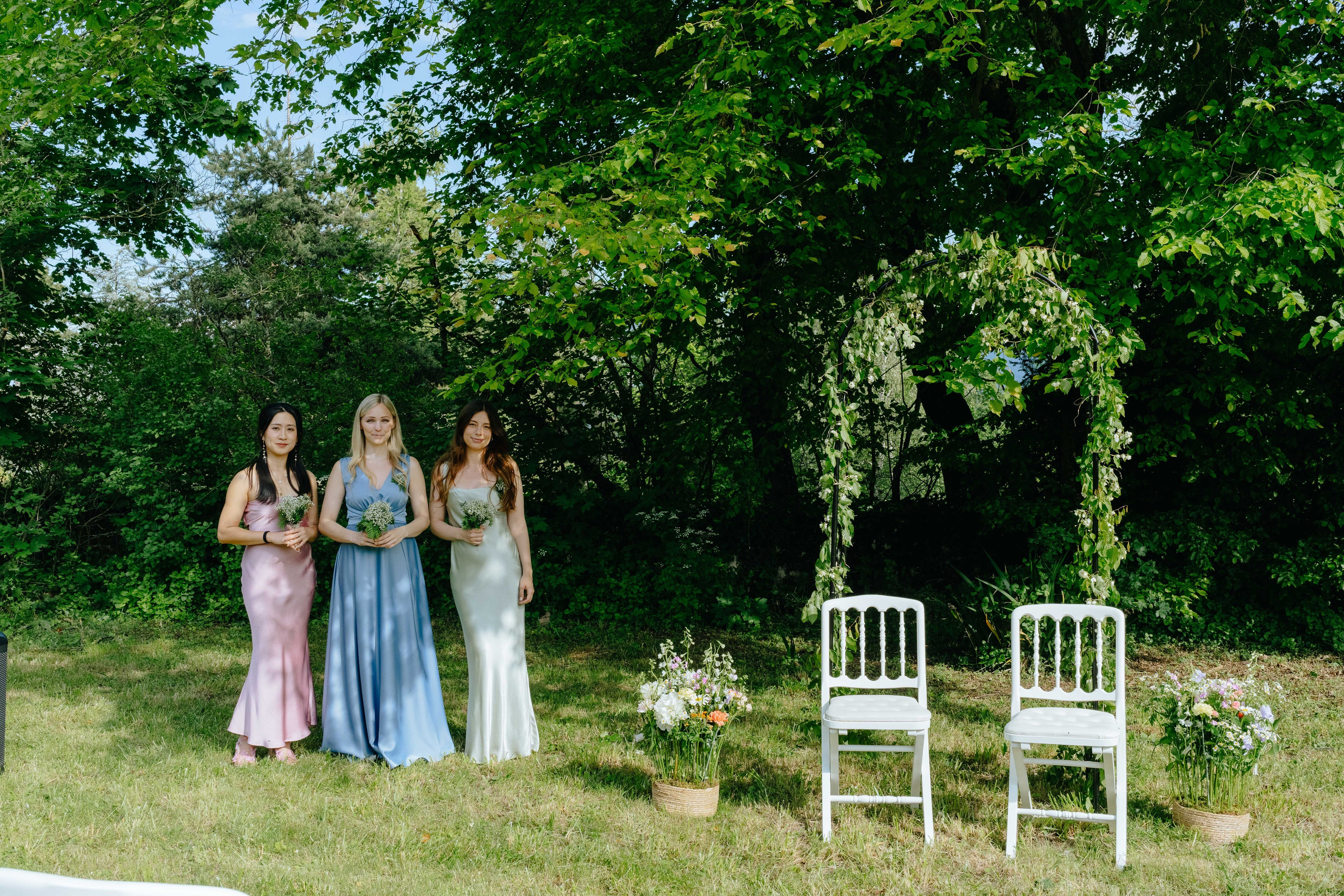 Nhi & Samuel | courtyard. Photographe de Mariage Professionnelle — Genève & Suisse Romande | Tanya Creator
