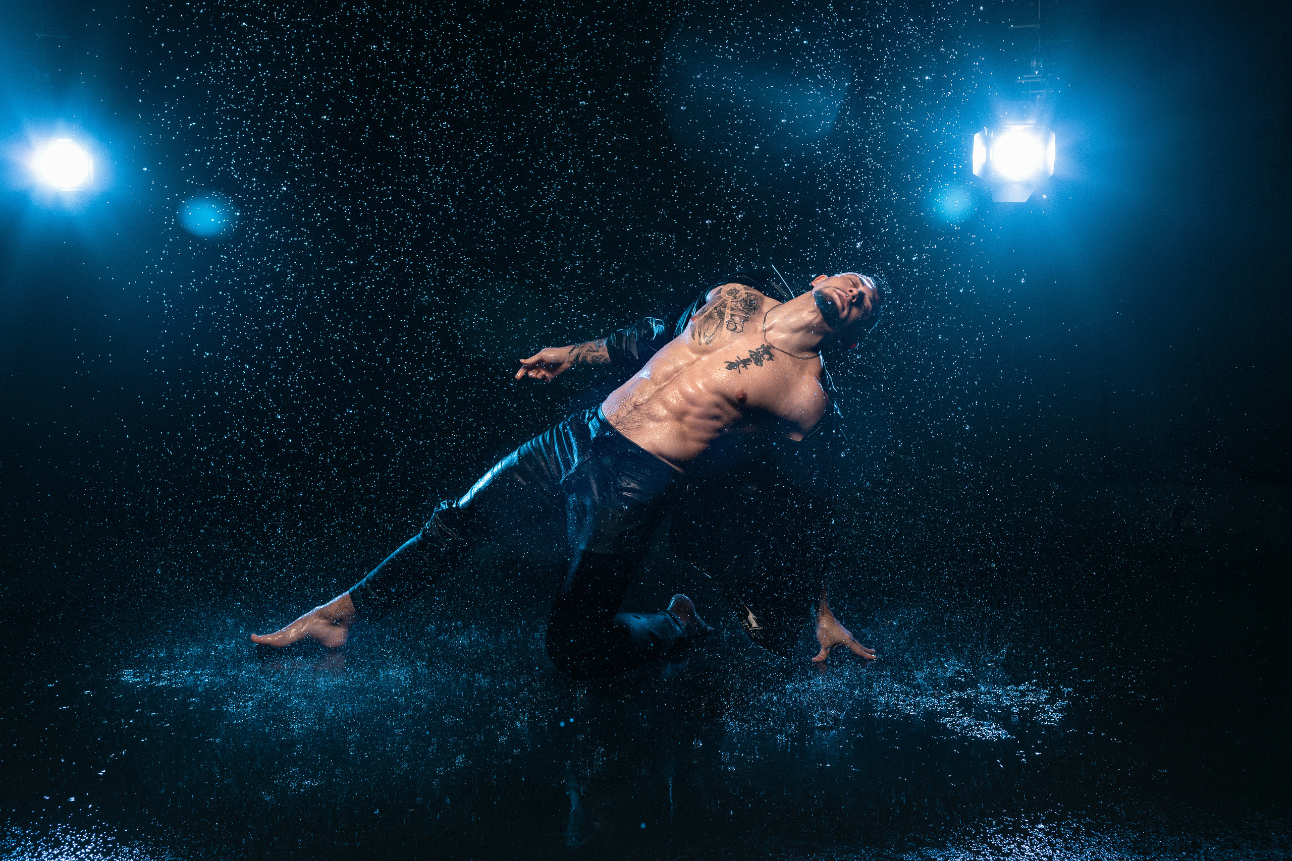 Танец под дождем. Ирина Носова - семейный и детский фотограф