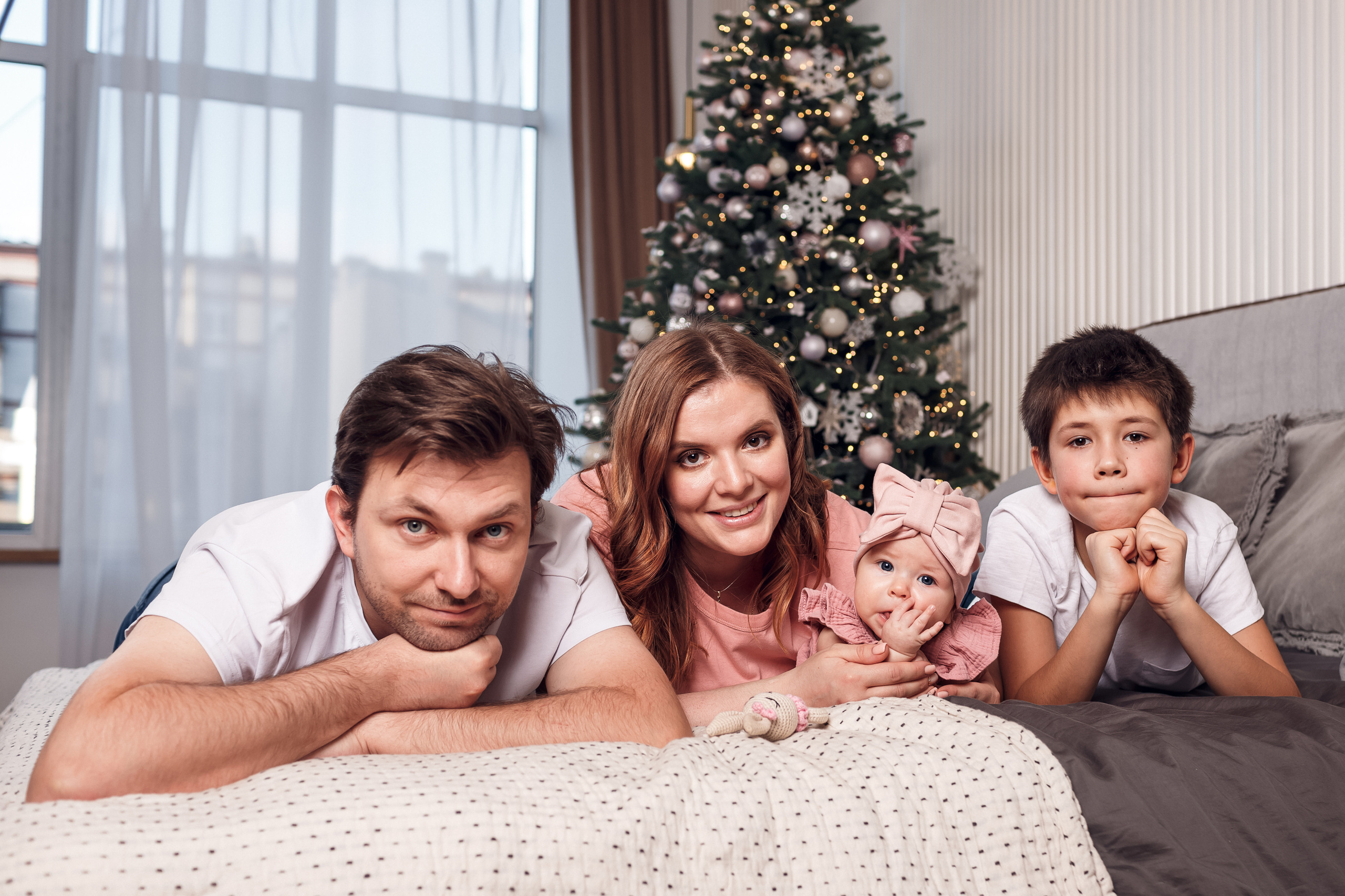 Новогодняя история в розовом цвете). Ирина Носова - семейный и детский фотограф