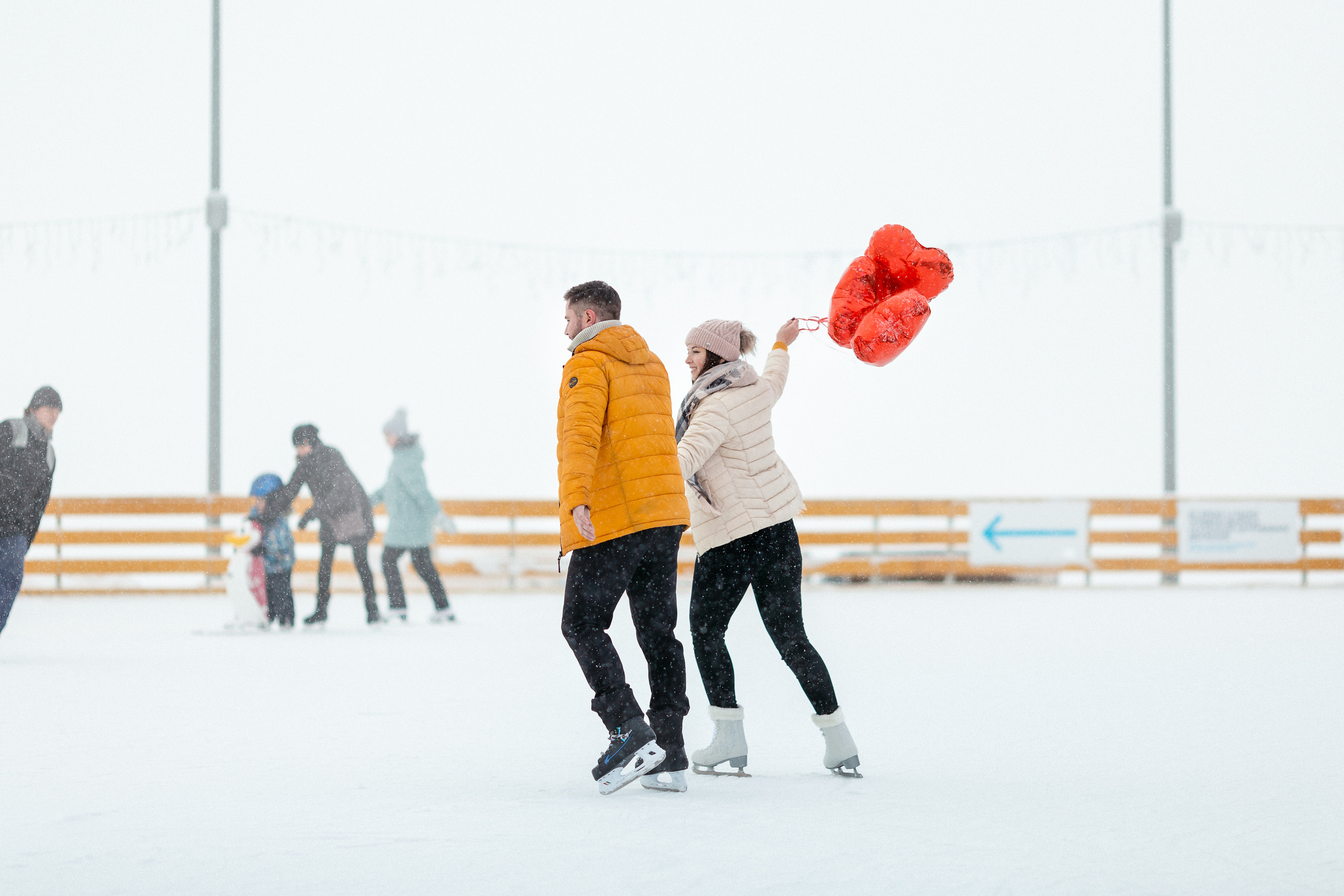Love story на катке. Ирина Носова - семейный и детский фотограф