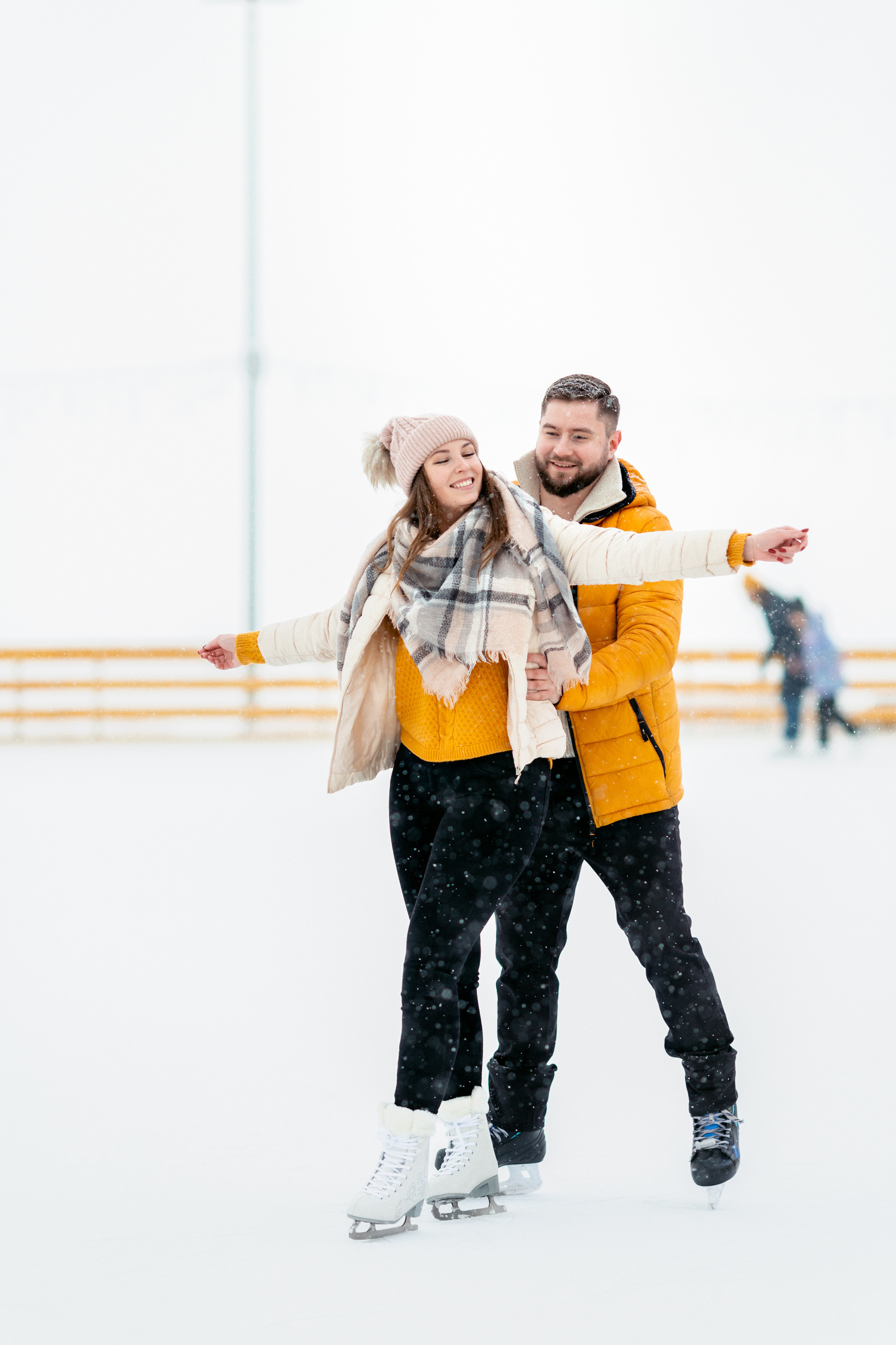 Love story на катке. Ирина Носова - семейный и детский фотограф