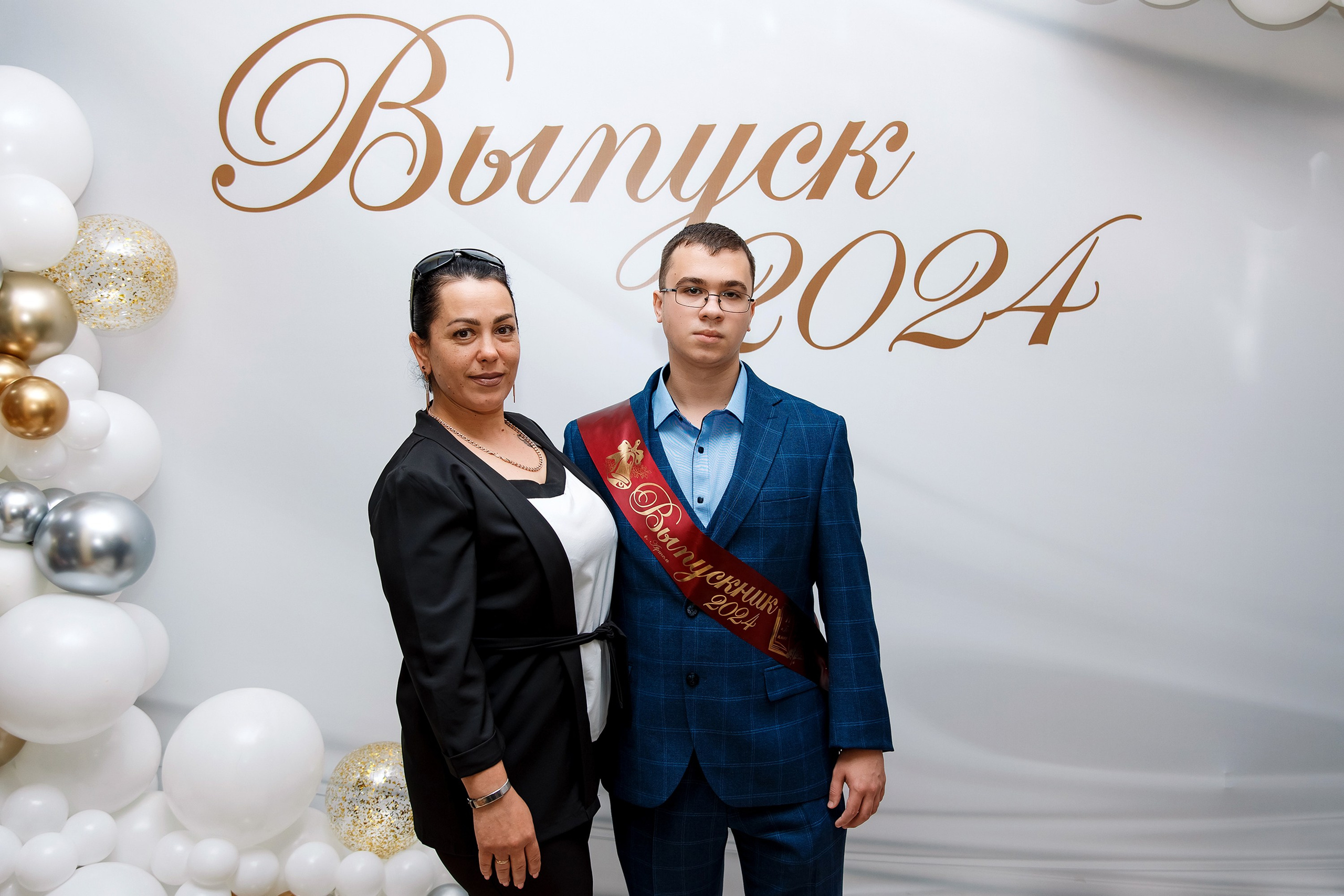 11 класс Последний звонок. Фотограф Любовь Корниенко, Примоский край