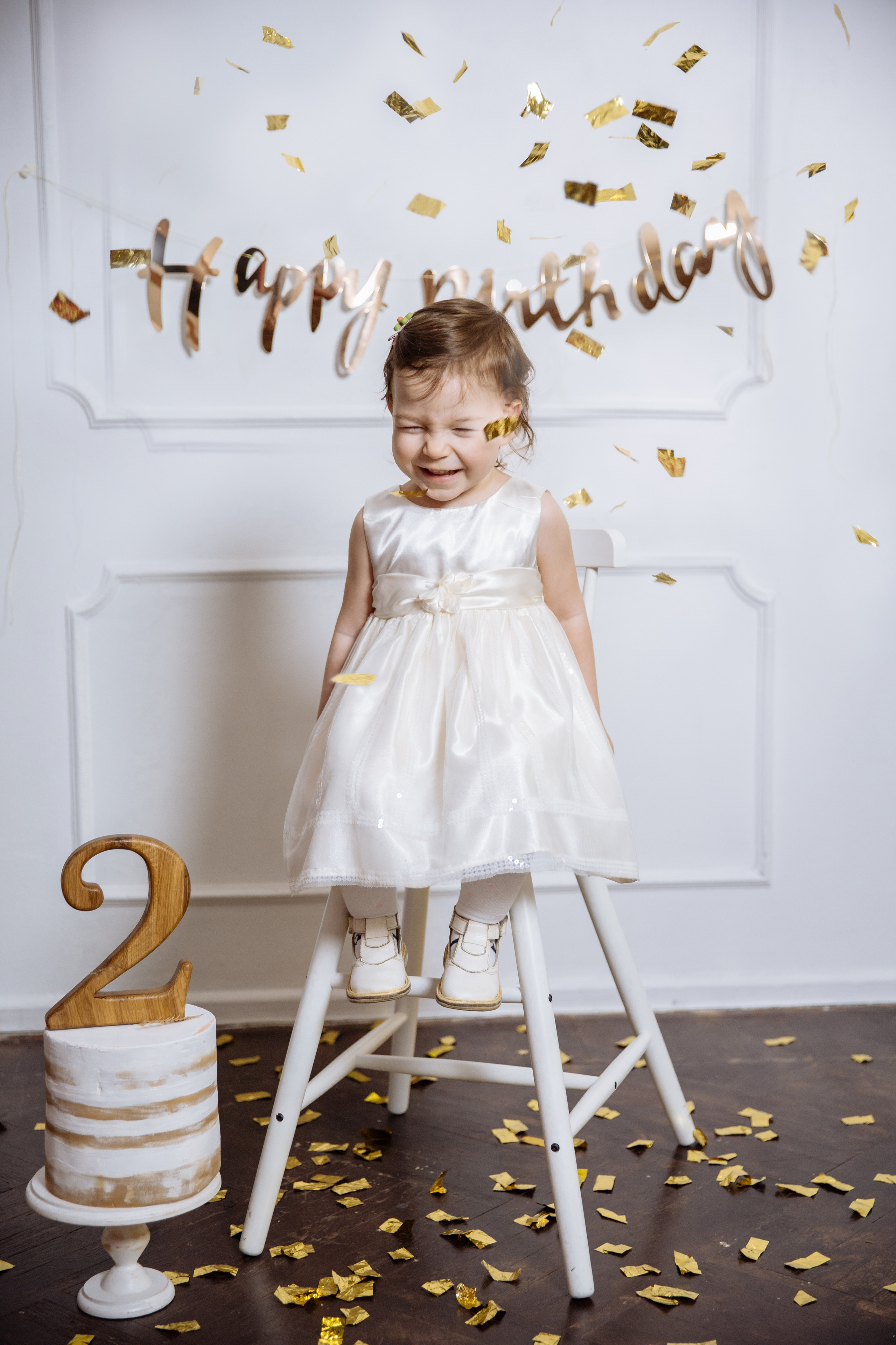 Индивидуальная съемка. Выпускные школьные фото­альбомы для школ и детских садов в Волгограде и Волжском