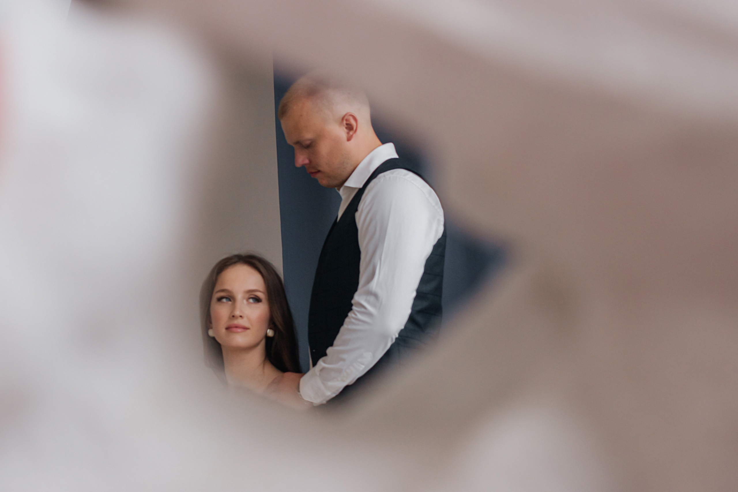 Настя и Сергей. Свадебная фотосессия в фотостудии NARTOV, зал Muza. Свадебный фотограф и фотограф Love-Store в Нижнем Новгороде Анастасия