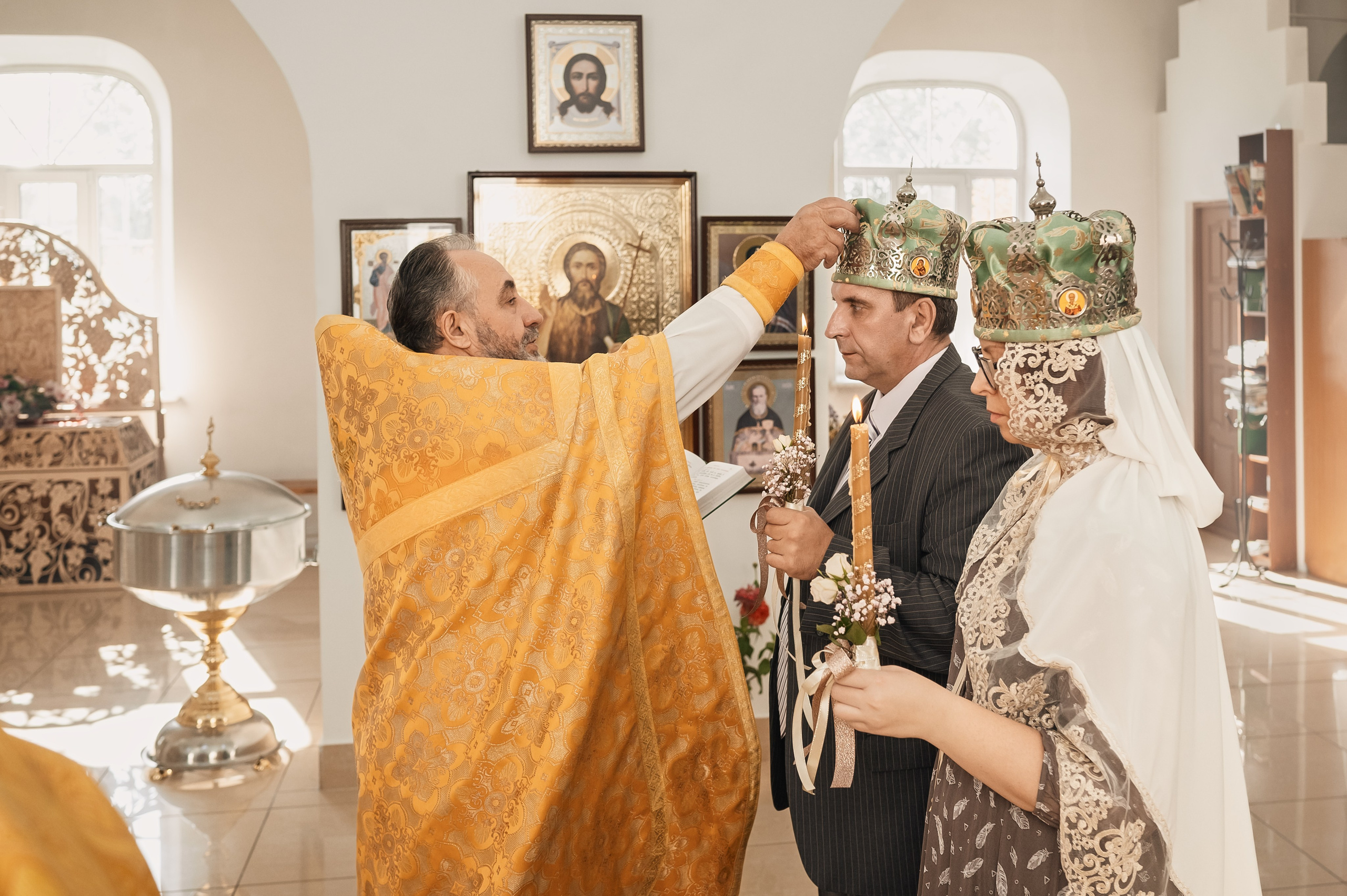 Венчание. С. Нежинка. Церковный фотограф на Таинство Крещения и Венчания в Оренбурге и Оренбургской области Екатерина Белкина