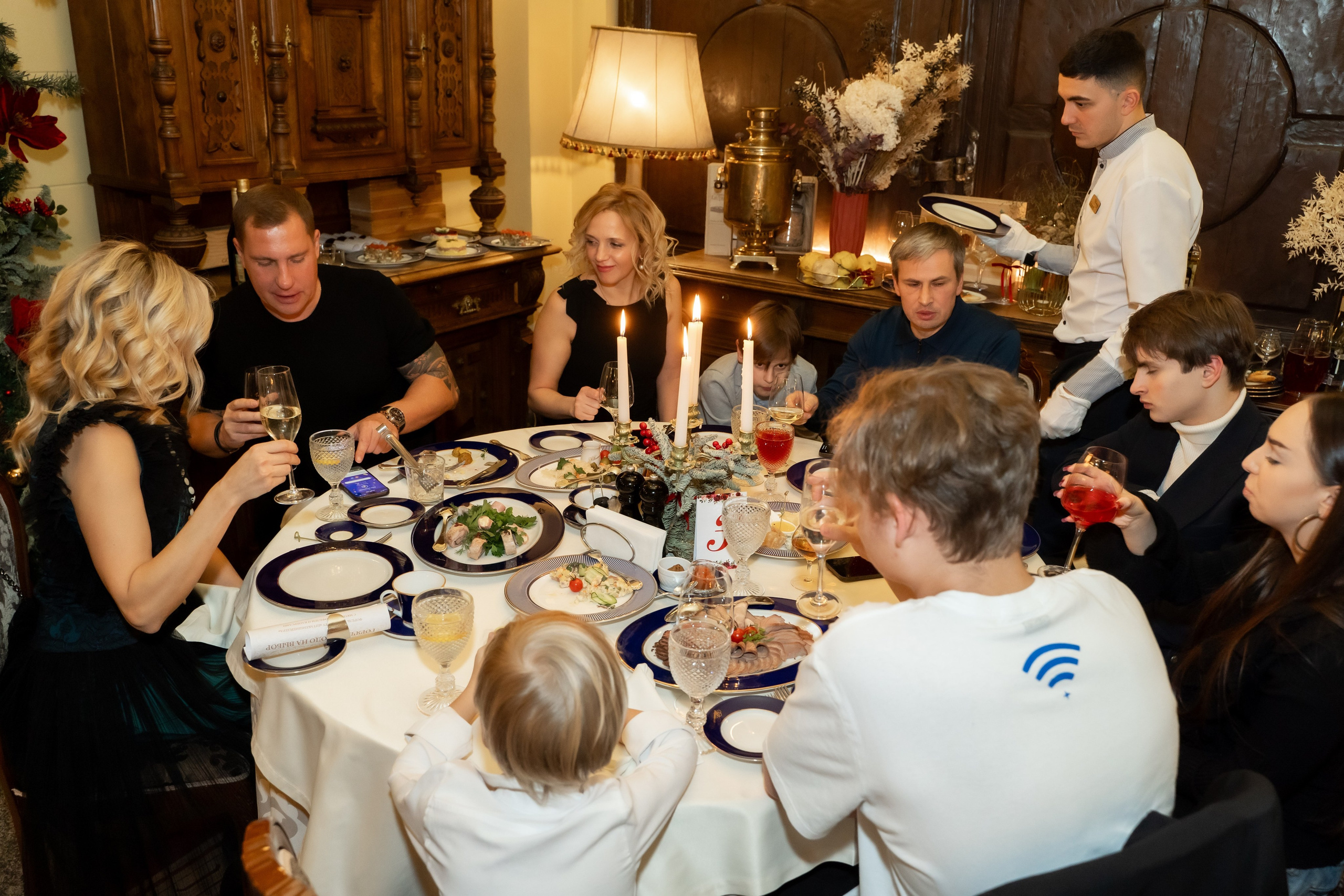 Юбилей Ольги. Фотограф Герман Локоцкий, семейные фотосессии в Санкт-Петербурге