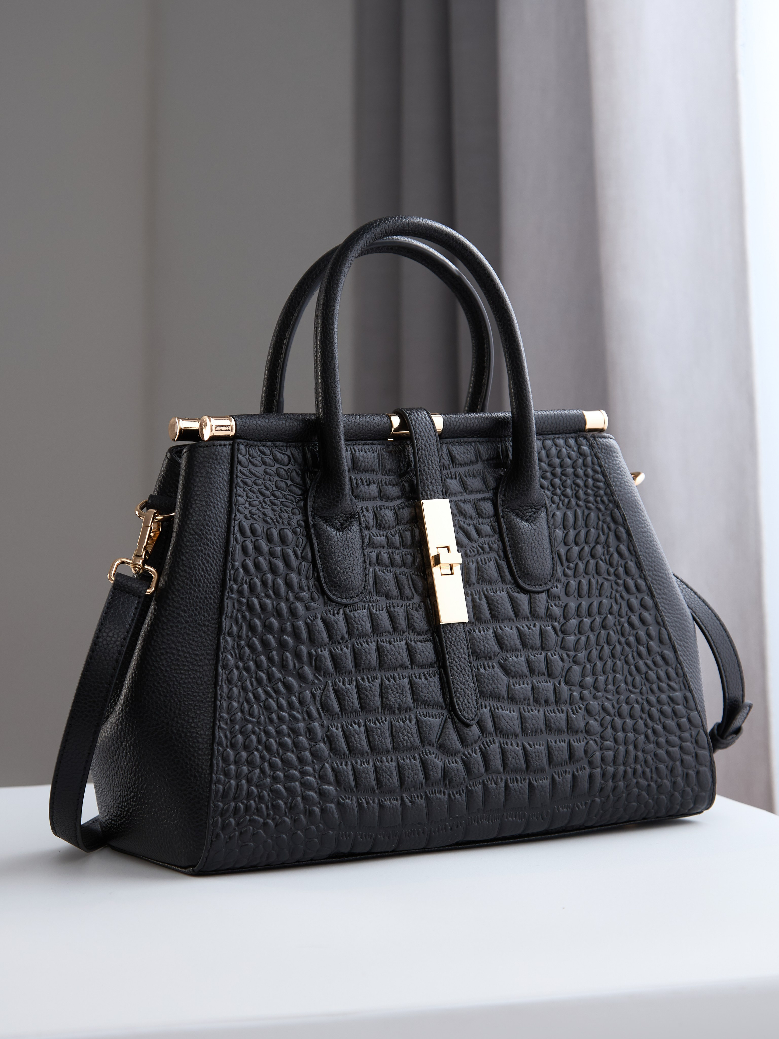 Mood-контент. Предметная фотосъемка в Алматы. Предметный фотограф для маркетплейстов Артур Ахмадиев