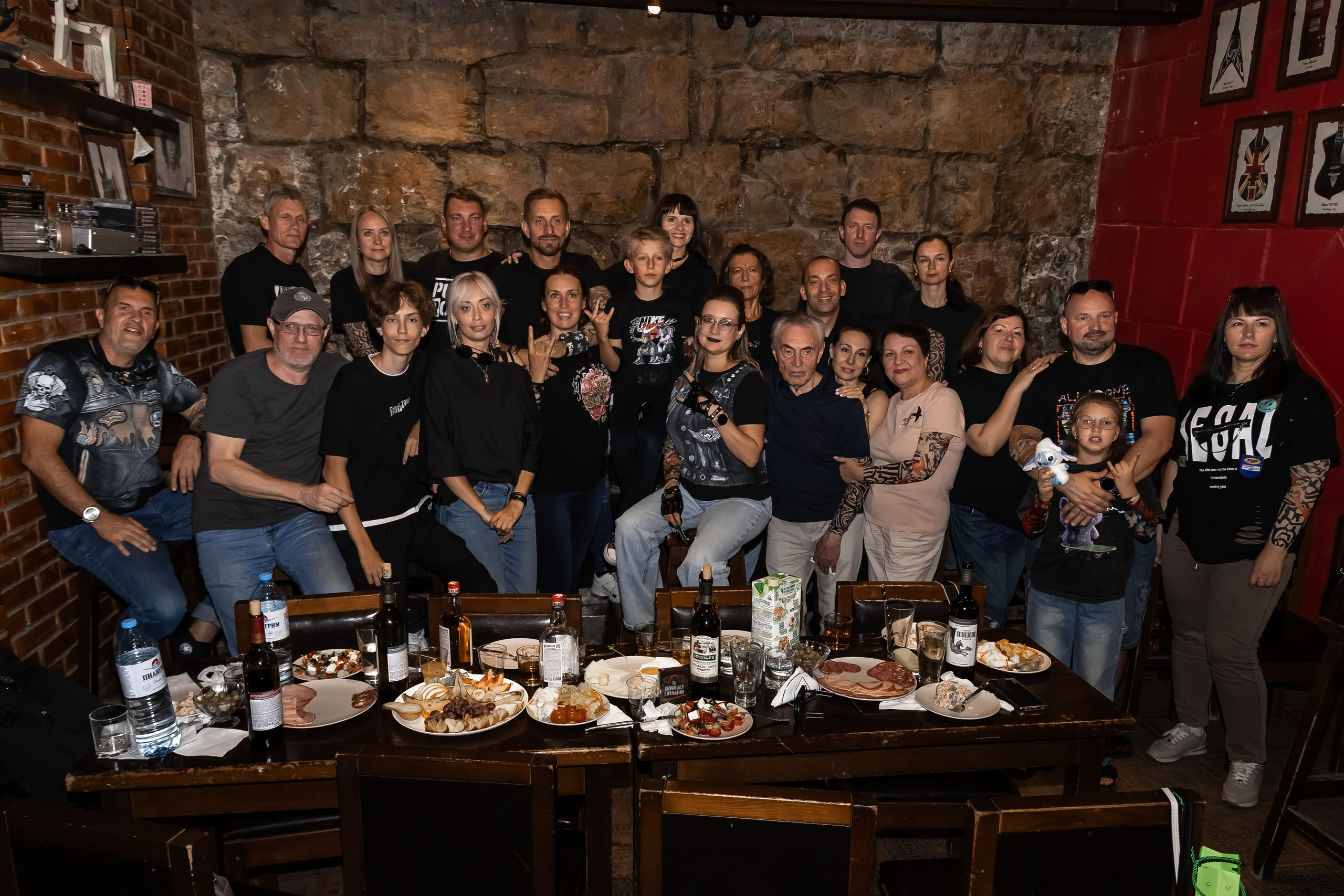 День Рождения Алексея в баре «Белая Лошадь». Фотограф в Волгограде Норченко Светлана