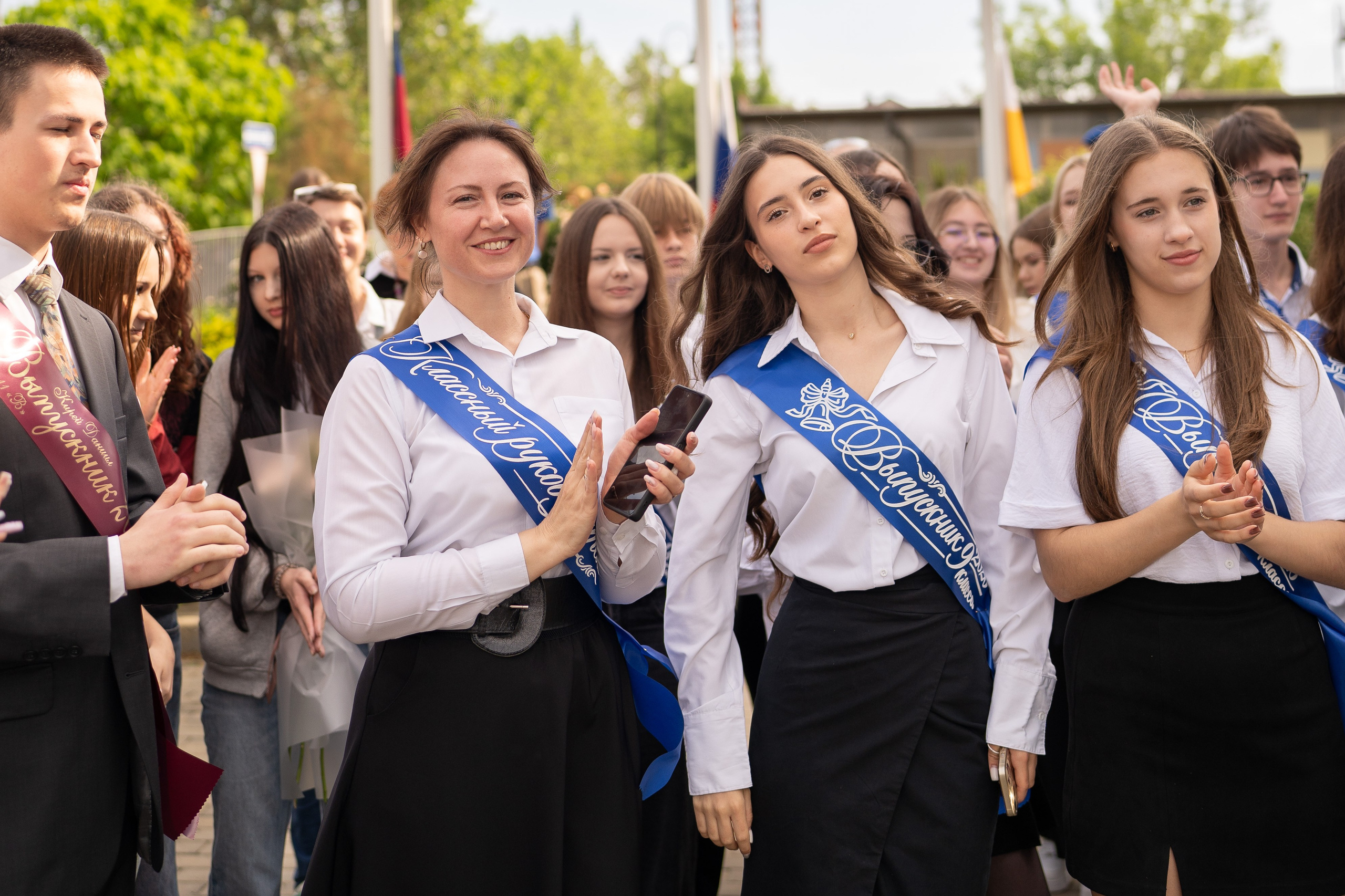 Последний звонок. Детский и семейный фотограф в городе Краснодар Надежда Ермак