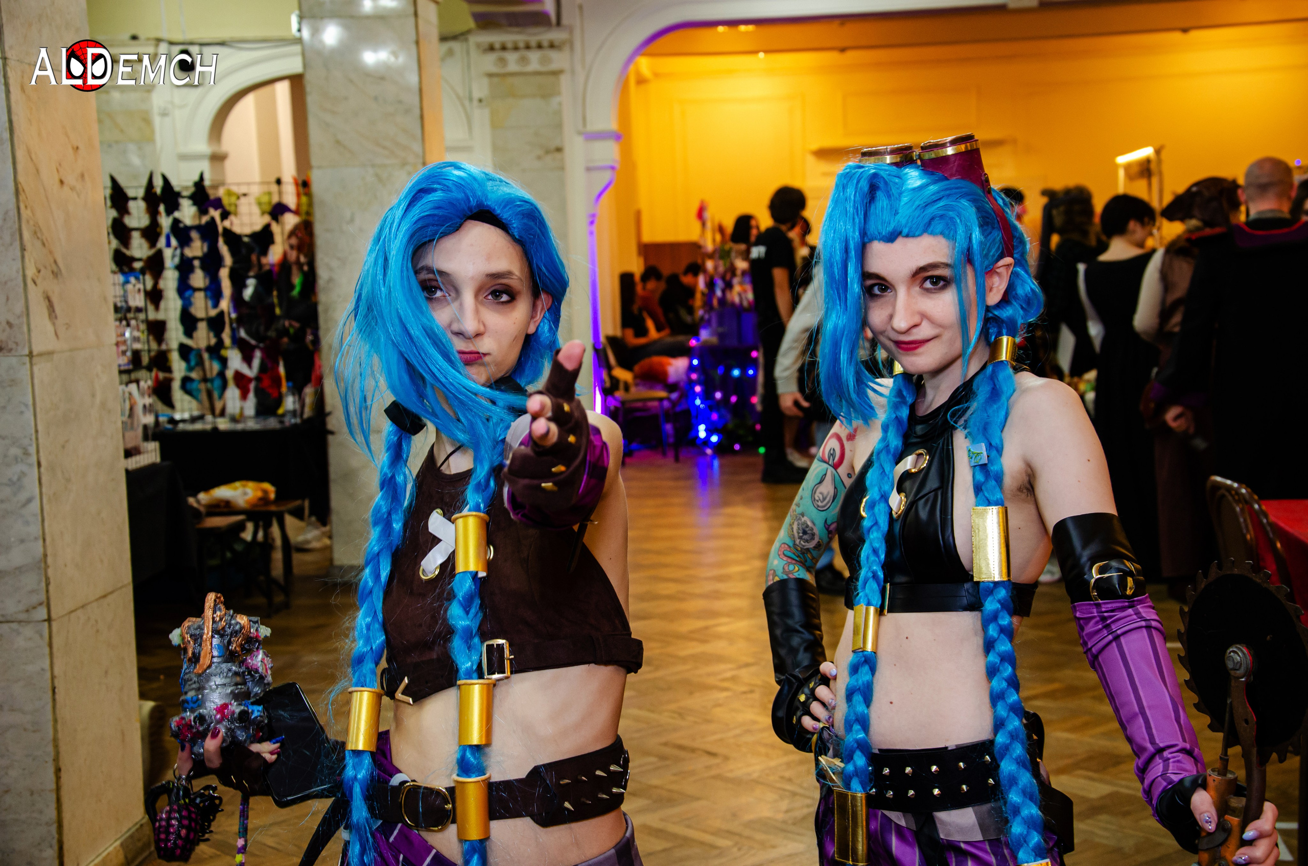 Аркейн, Ви, Джинкс, Лига Легенд персонажи косплей фото