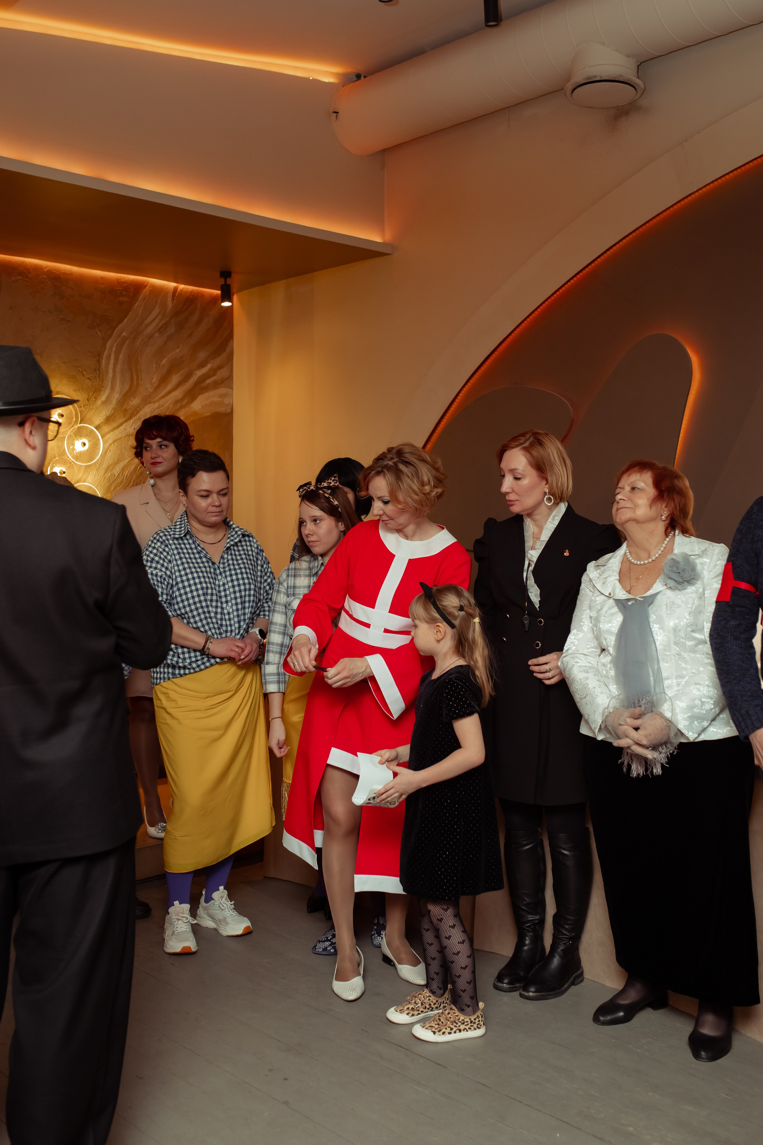 Юбилей Анны в стиле Гайдая. Семейный и детский фотограф в Москве Дорогова Екатерина