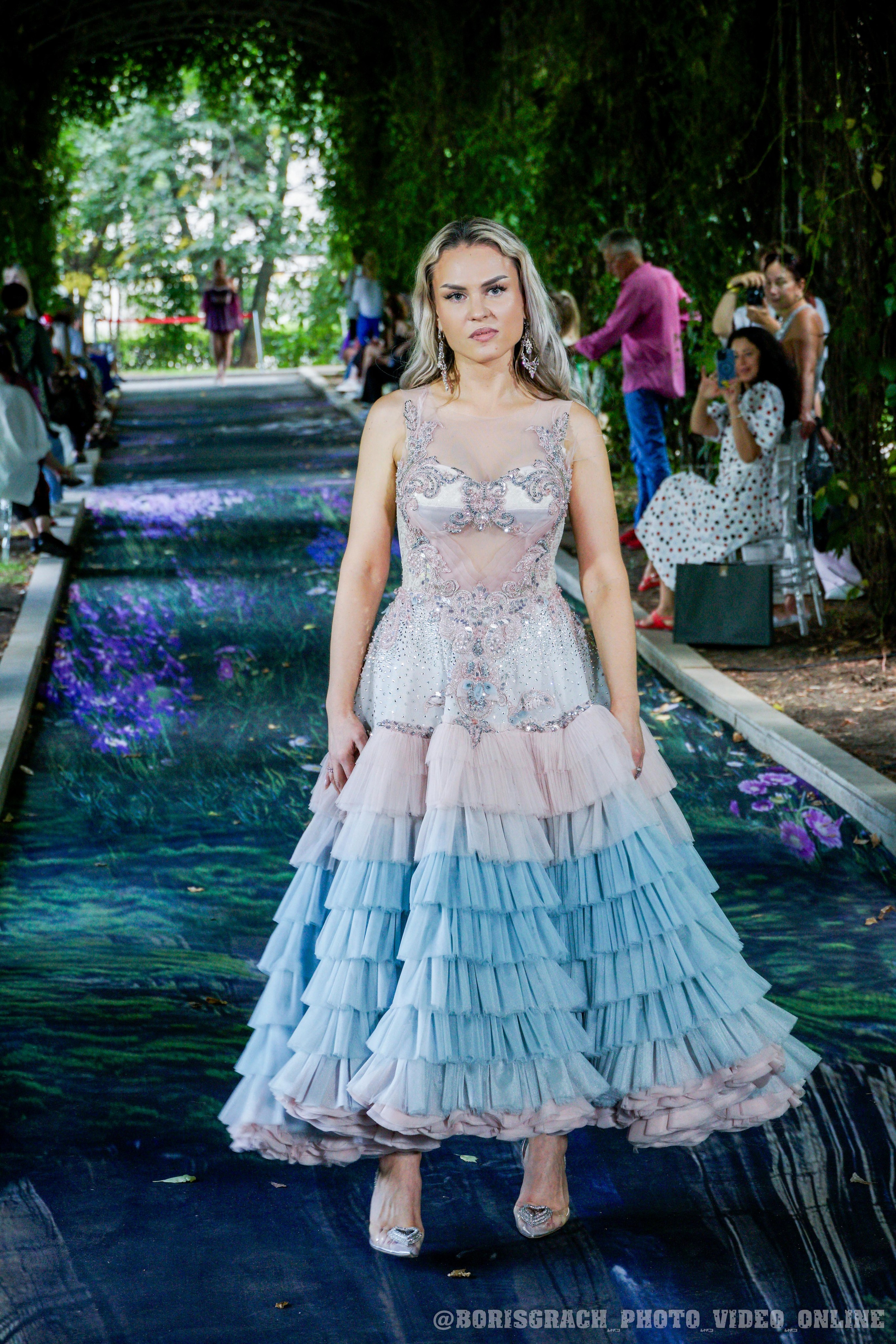 Зеленый подиум. BorisGrach_Photo_Video_Online