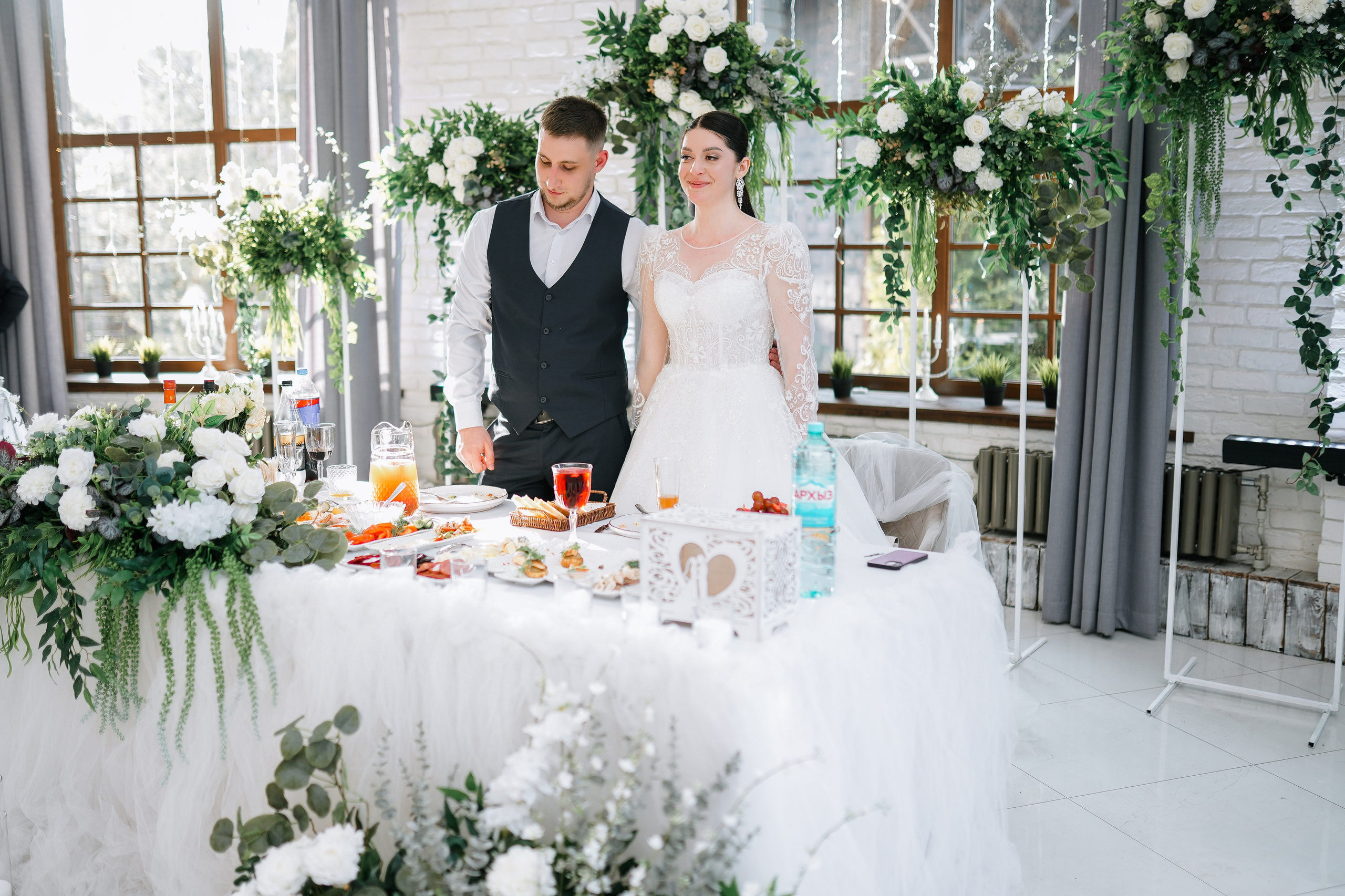 ARTYOM & ELENA. Свадебный фотограф в Санкт-Петербурге Харичева Анастасия