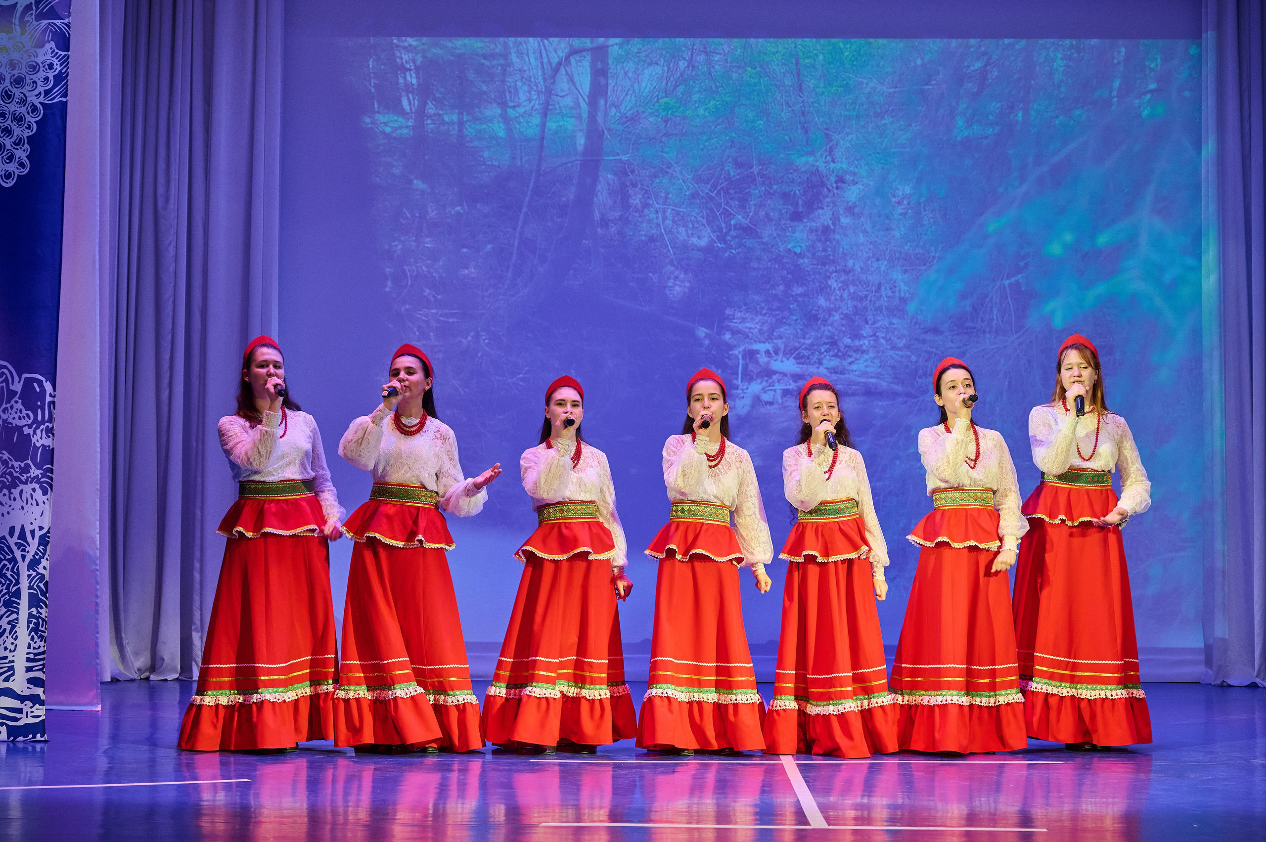 День матери Марьина Роща. Жизнь курорта Кабардинка в фотографиях