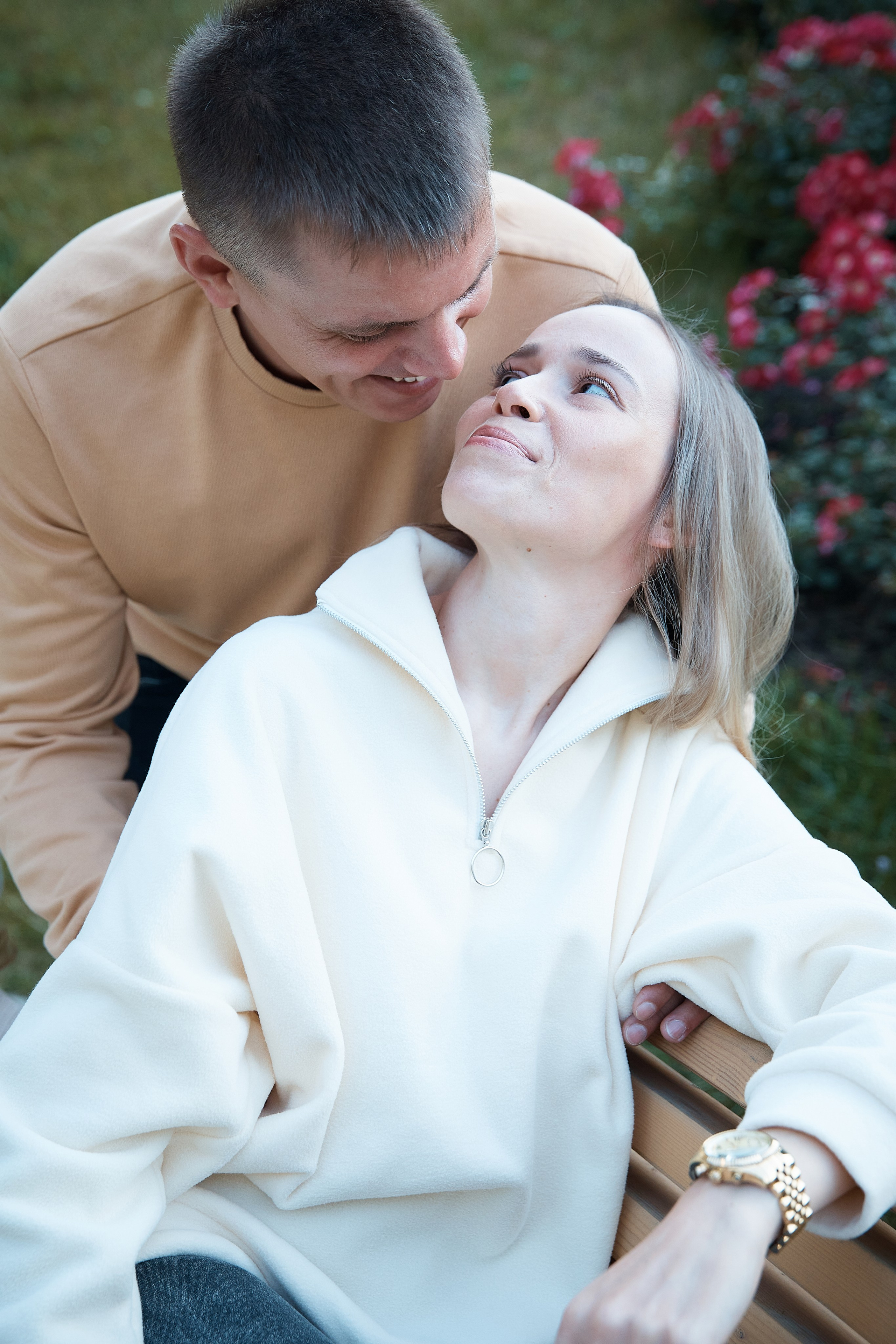 Прогулка в Алесандровском саду. Надя и Дима с дочей. Татьяна Бабаева — Фотограф