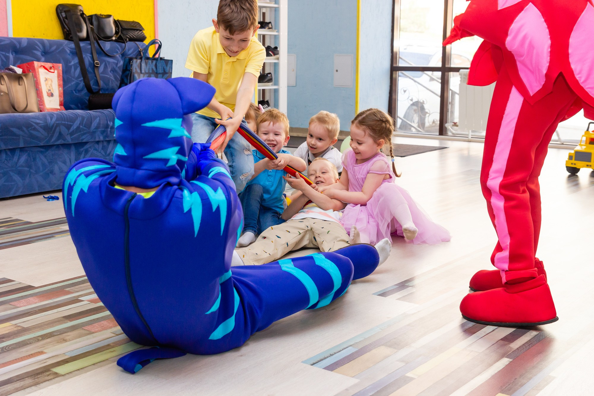 ДР Никиты в Castro club. Фотограф в Волгограде и Волжском Наталья Фирсова