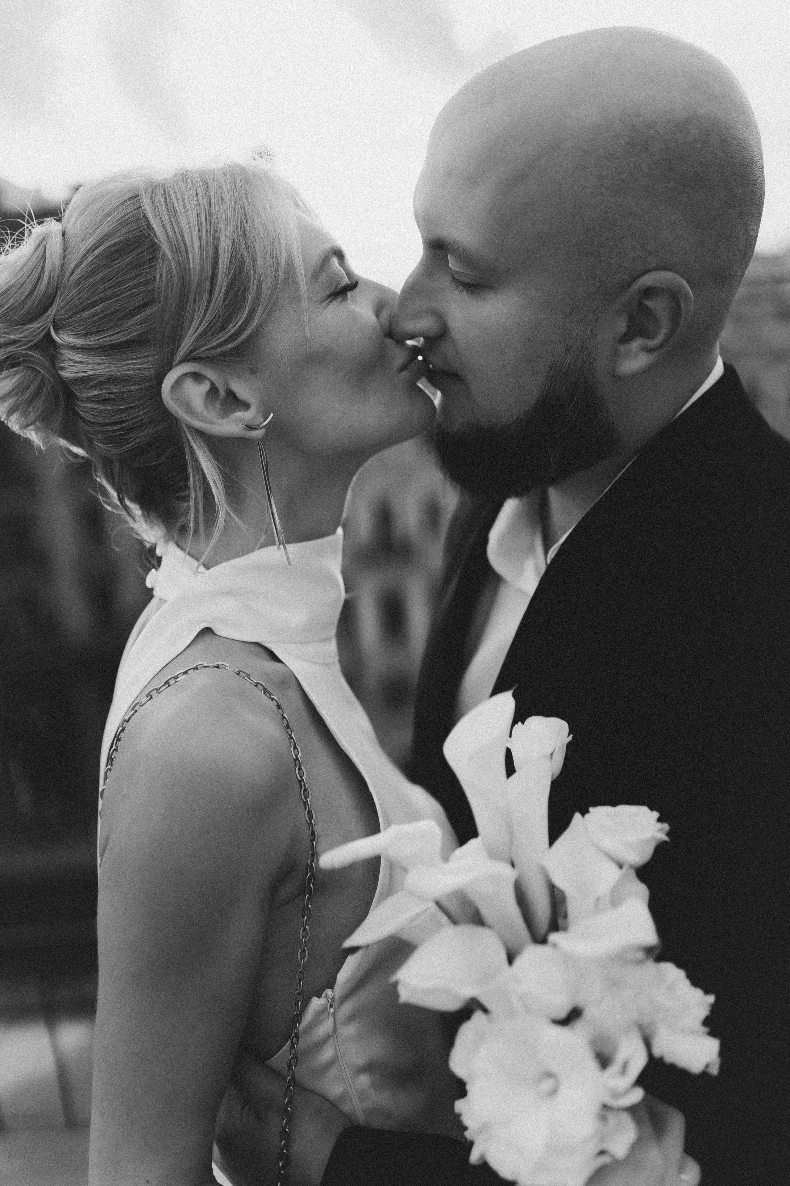 Александр и Екатерина Питер. Свадебный фотограф в Новосибирска