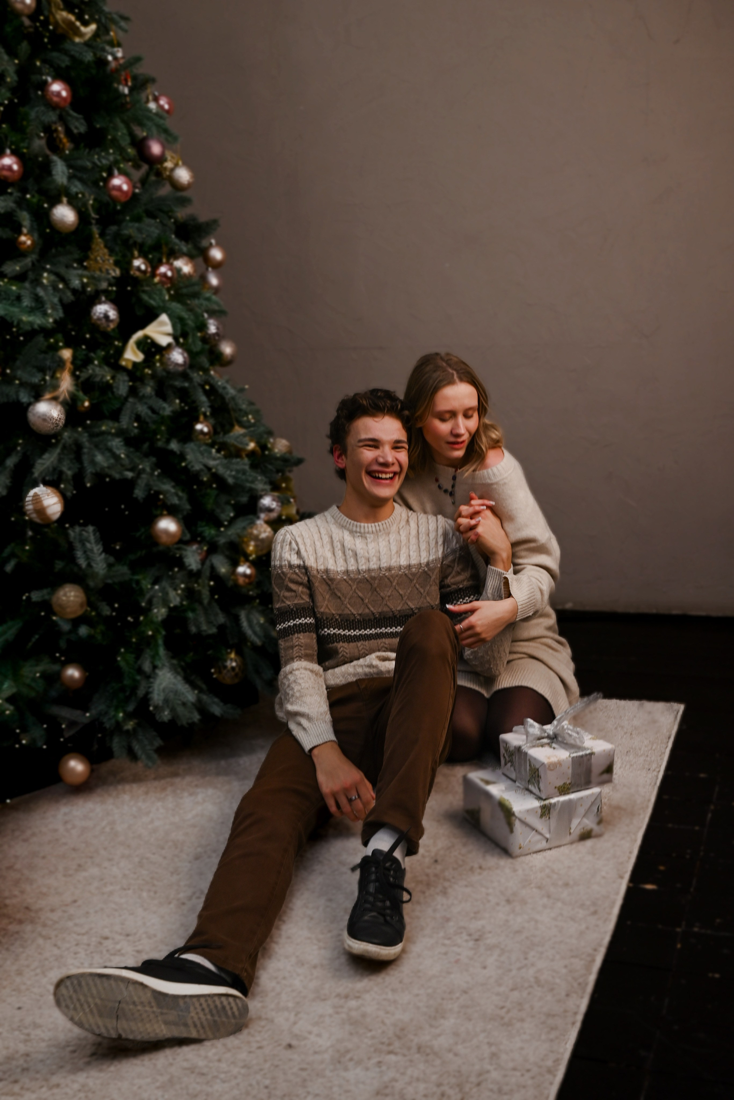 Аня и Костя. Новогодняя Love Story. Анна Батина — фотограф в Екатеринбурге, Москве и Санкт-Петербурге