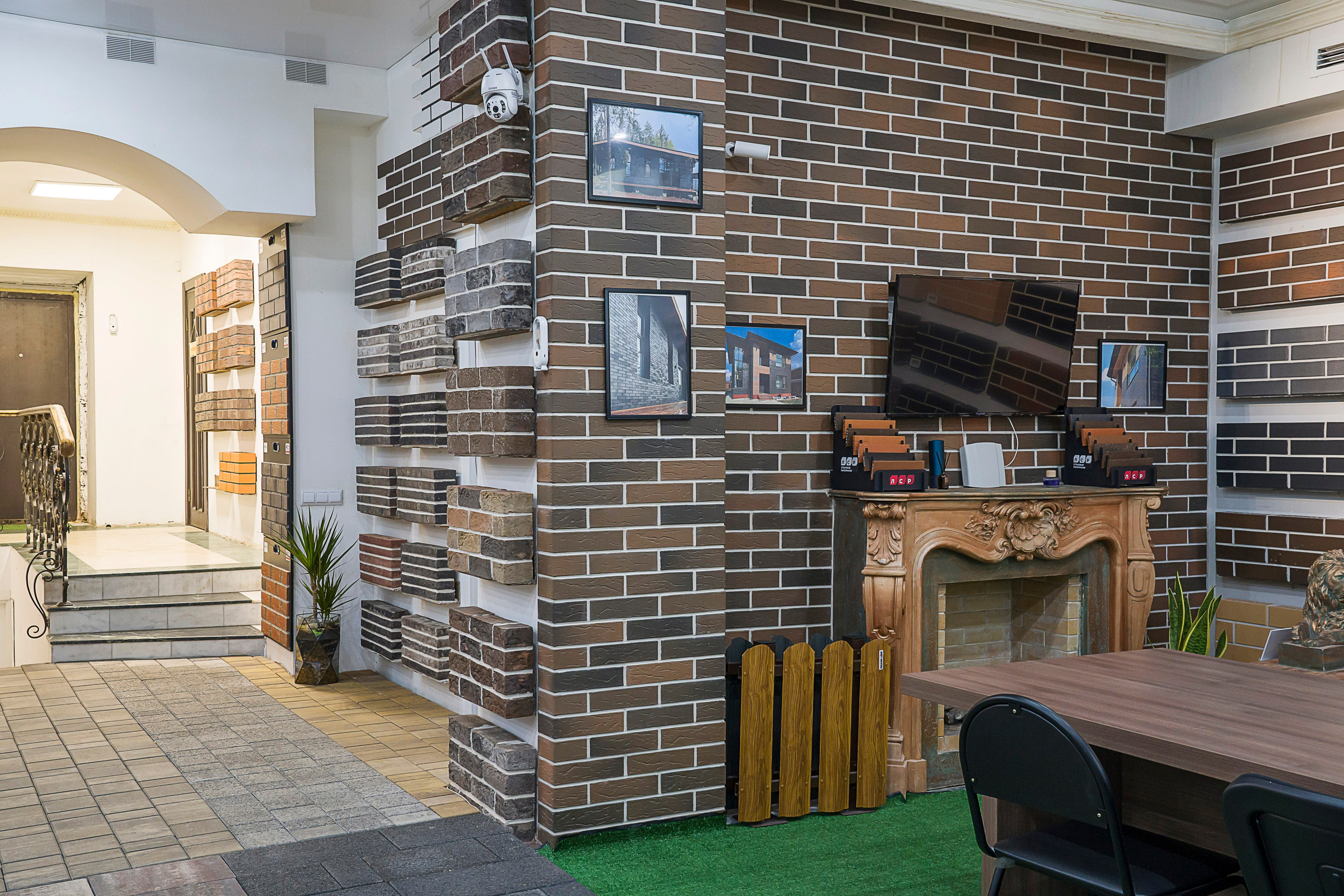 Съемка интерьеров шоу-рума бутика отделочных материалов для ремонта. Фотограф в Санкт-Петербурге. Репортажная и все съёмки для бизнеса