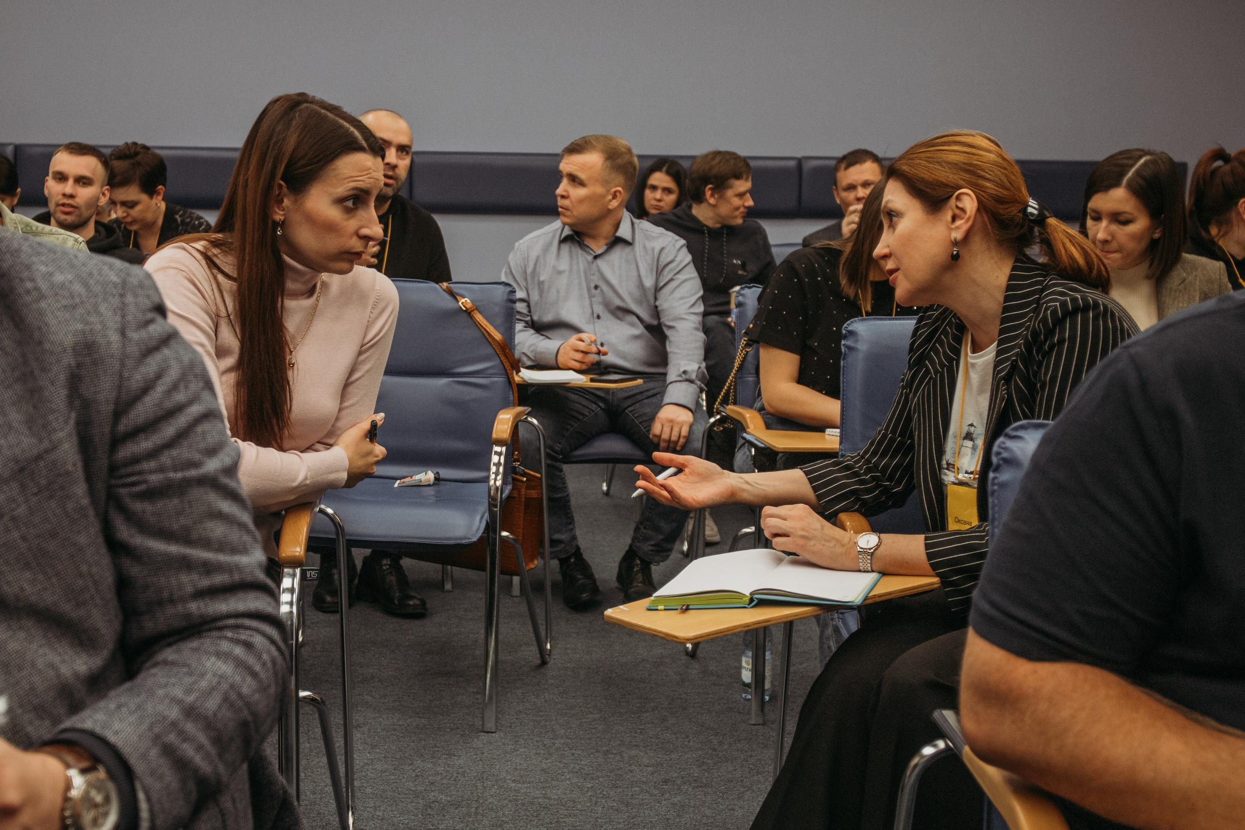 Тренинг по НЛП технологиям Михаила Пелехатого. Венера Гайн. Репортажный фотограф  Тюмень. Обучение фотографии с 0