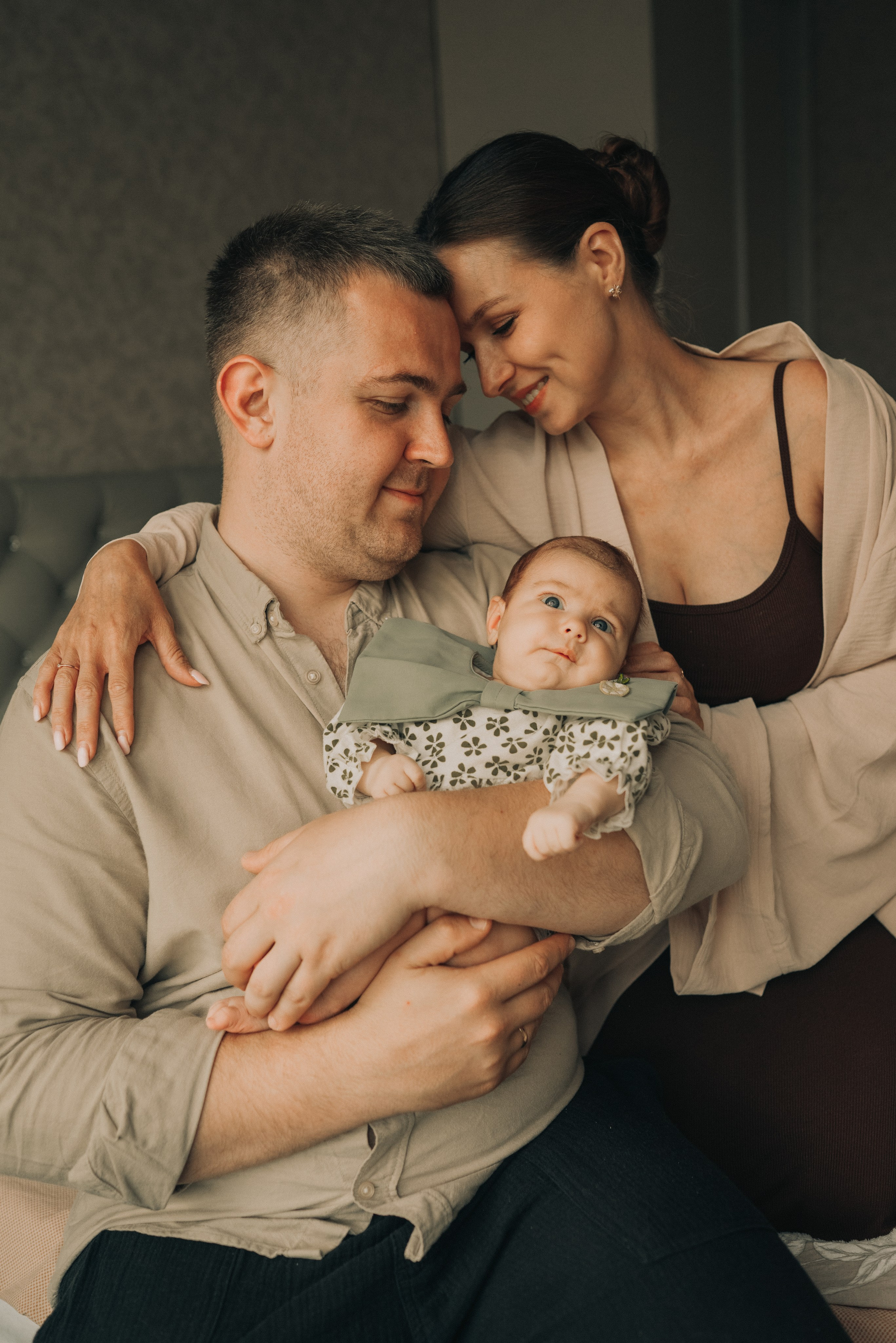 Съёмка новорожденных, домашние съёмки нью борн. Семейный фотограф в Москве Дарья Пузикова