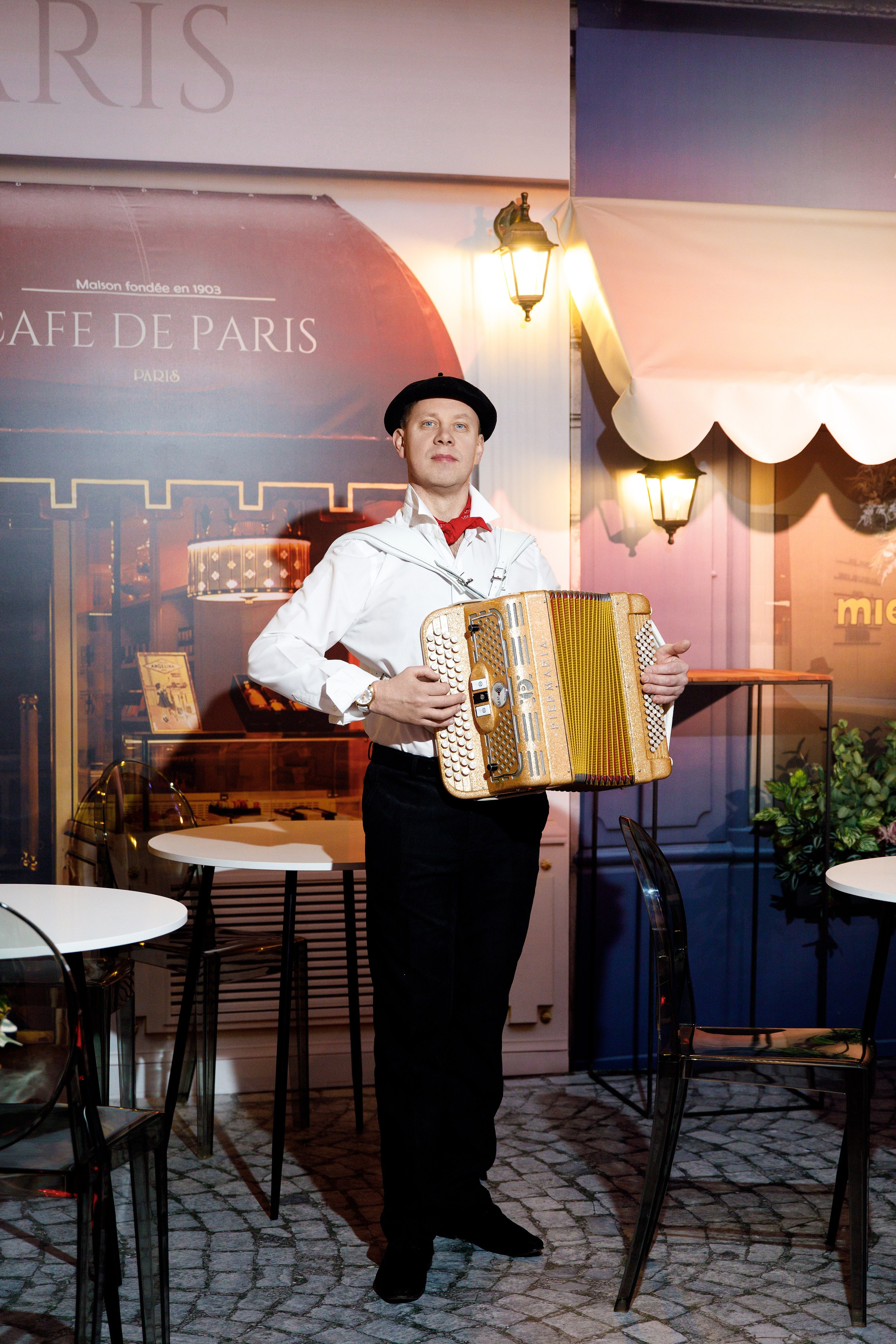 Награждение победителя конкурса «Учитель Года» г. Горнозаводск. Фотограф Дмитрий Молчанов | Фотограф Пермь | Фотограф