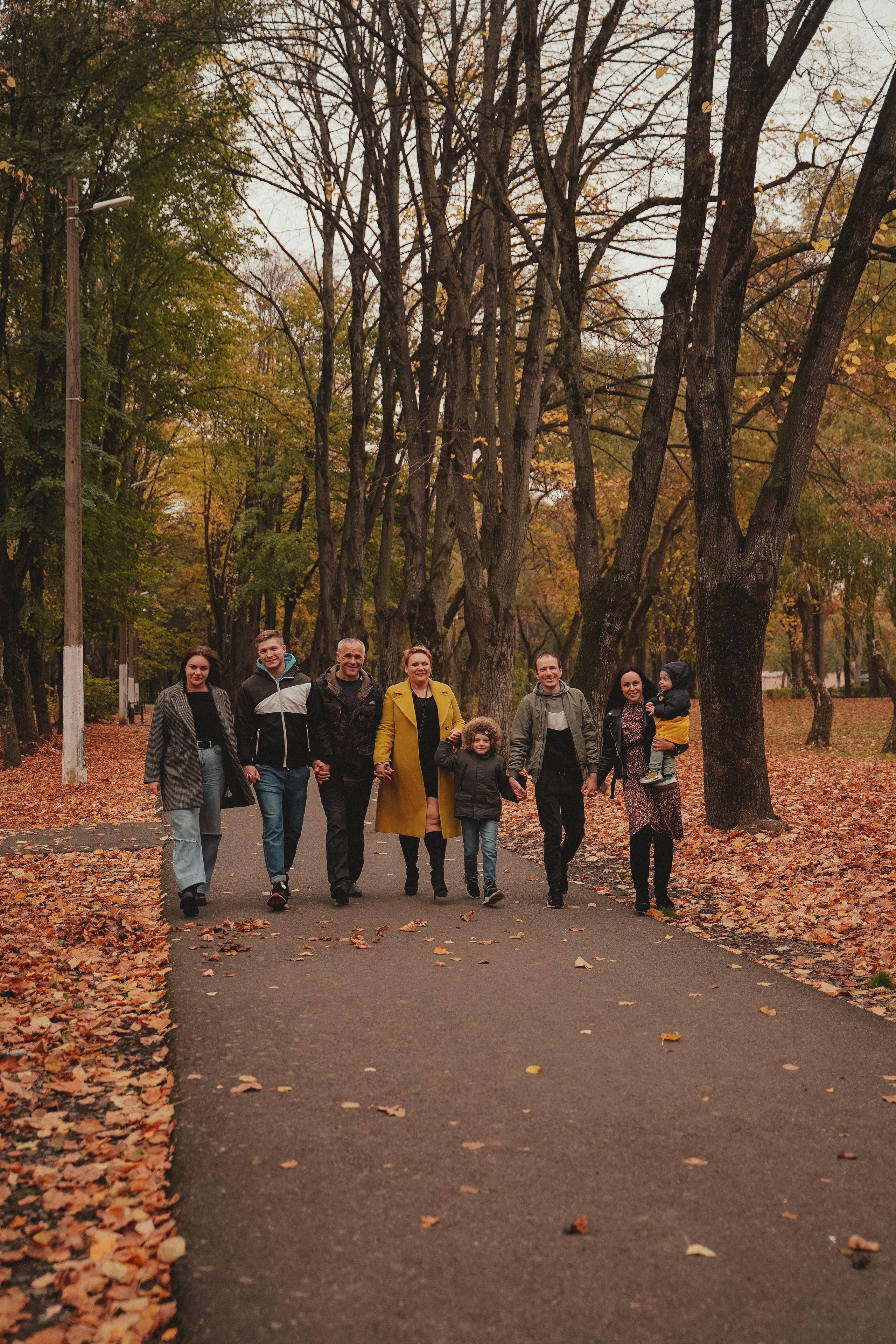 Фотосессия большой семьи в парке. Семейный и женский фотограф в Краснодаре Анастасия Приймак