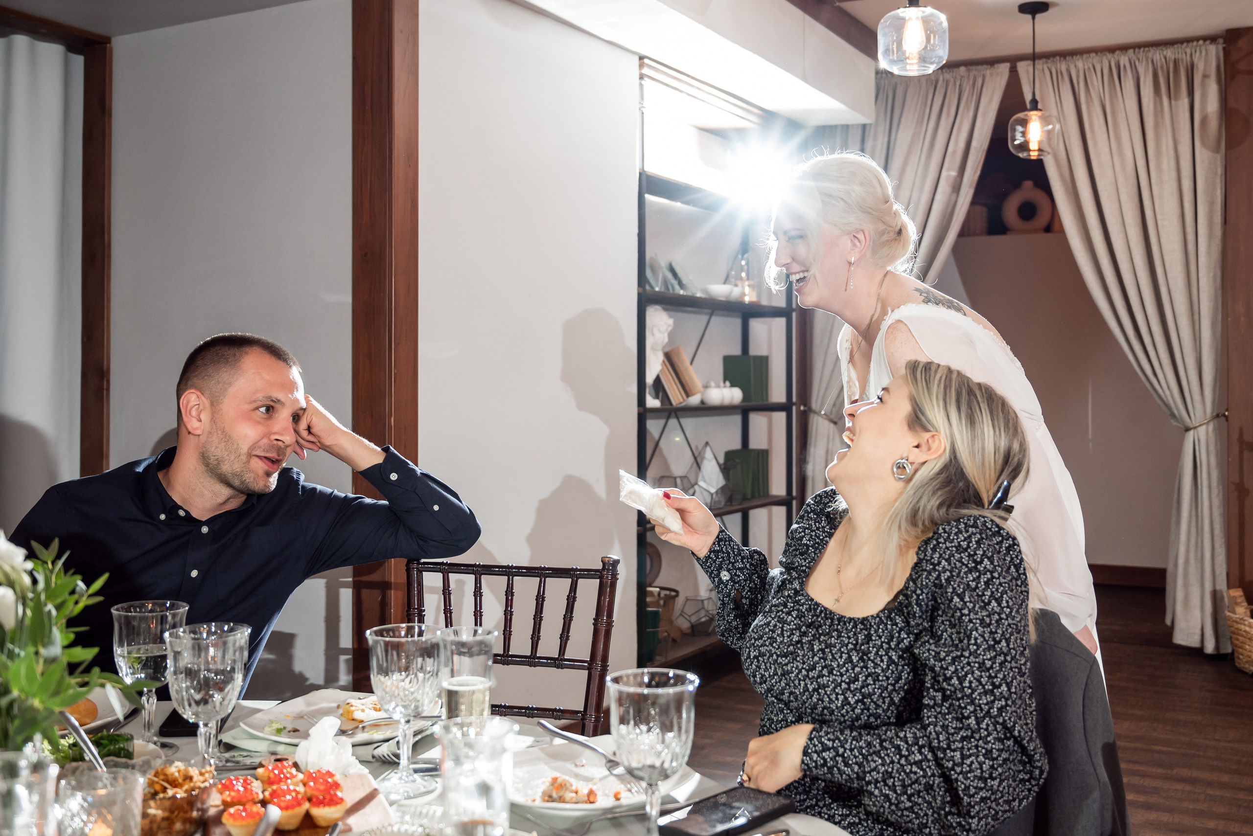 Свадьба в Санкт-Петербурге. Анастасия Петрович фотограф, фотокорреспондент в Москве и Санкт-Петербурге. Фотосъёмка репортажа, мероприятия, корпоративная съёмка, контент