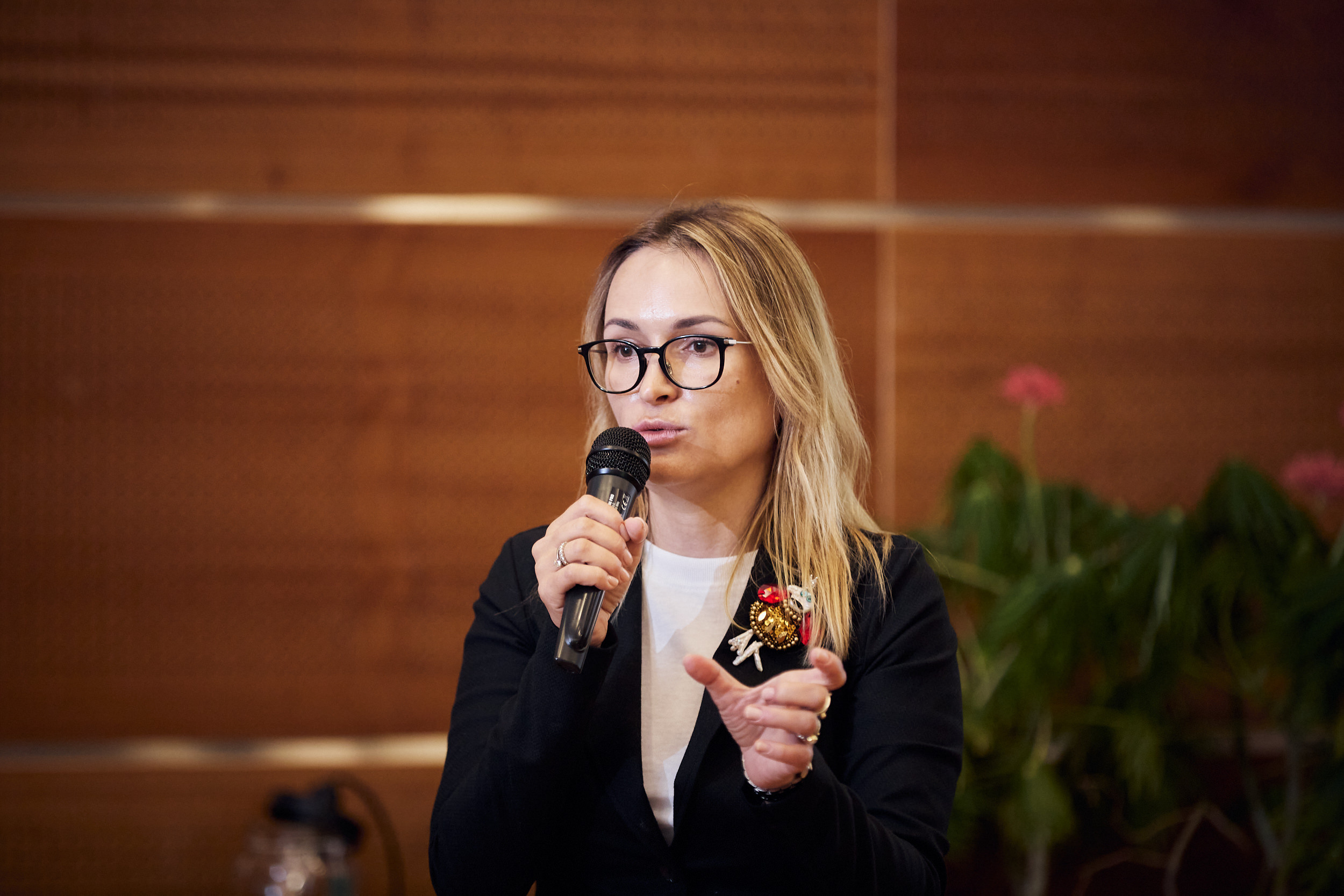 Фотограф на съемку семинара. Контент для бизнеса в Екатеринбурге Полдень Медиа