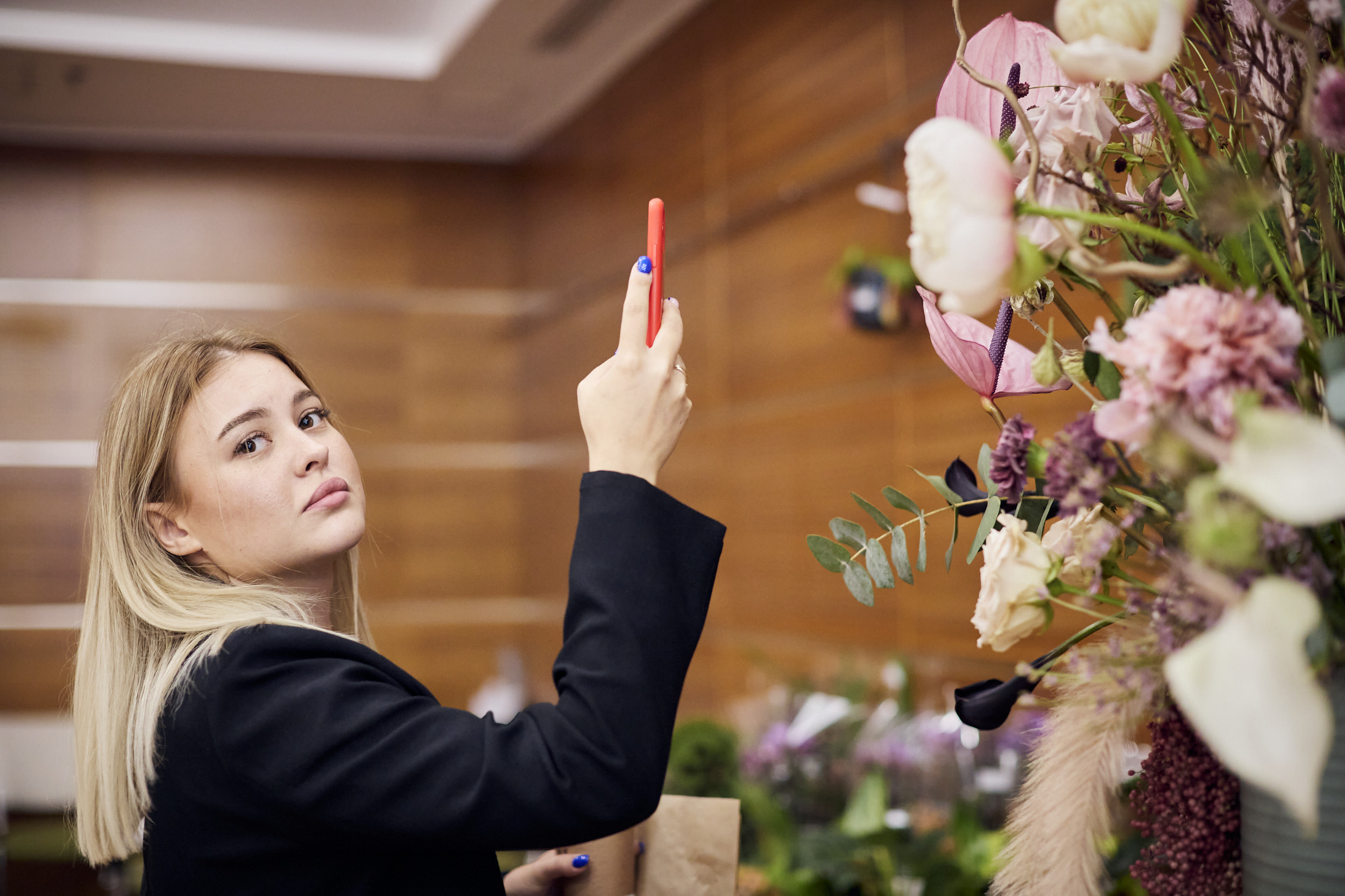 Фотограф на съемку семинара. Контент для бизнеса в Екатеринбурге Полдень Медиа