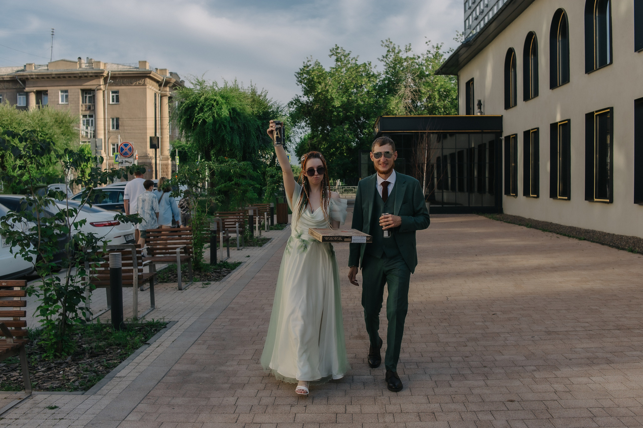 Хулиганская свадебная фотосессия. Фотограф Регина Крикунова г. Красноярск