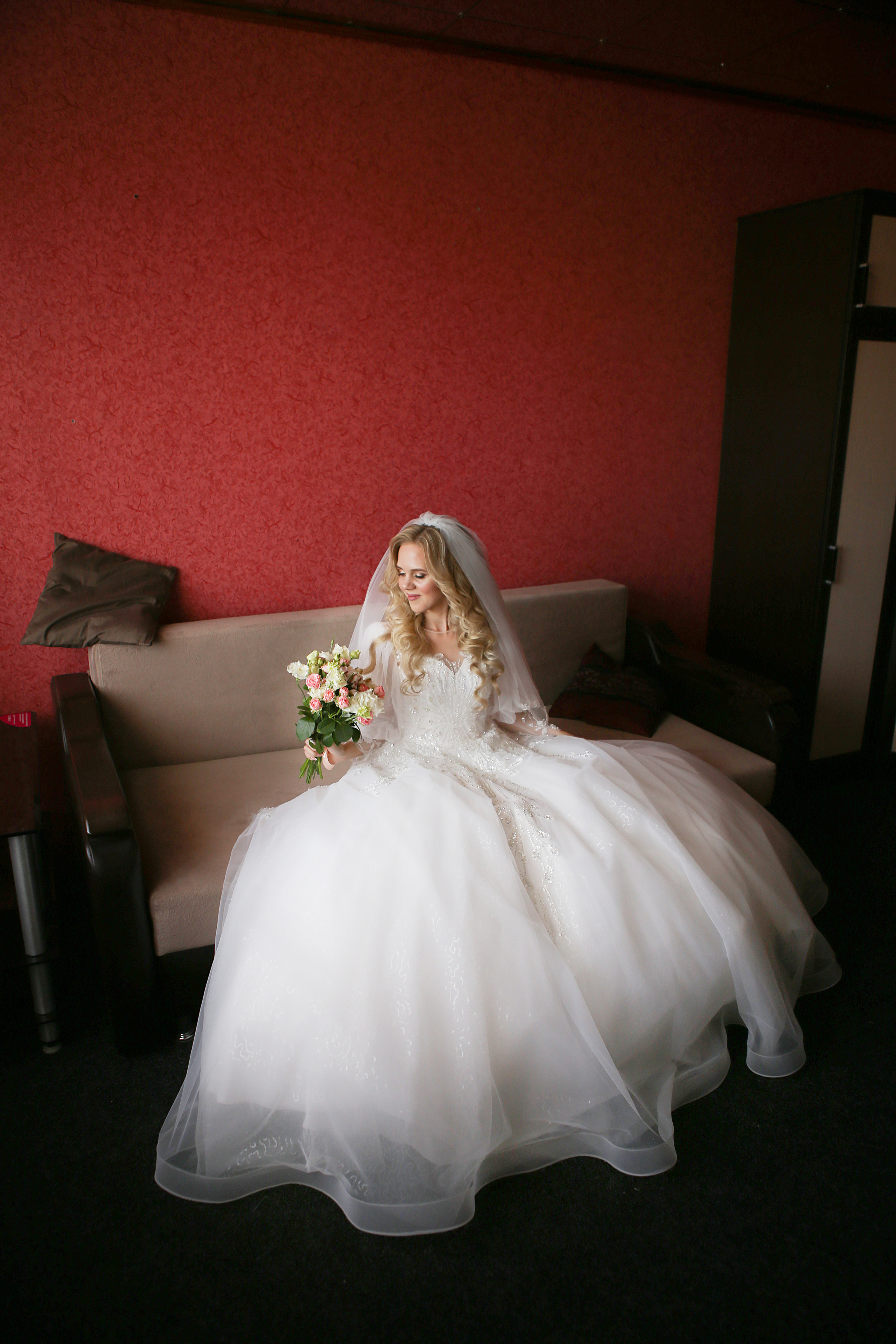 Свадьба: Татьяна и Эдуард (Сборы невесты). Свадебный и предметный фотограф Ренат Каламперов